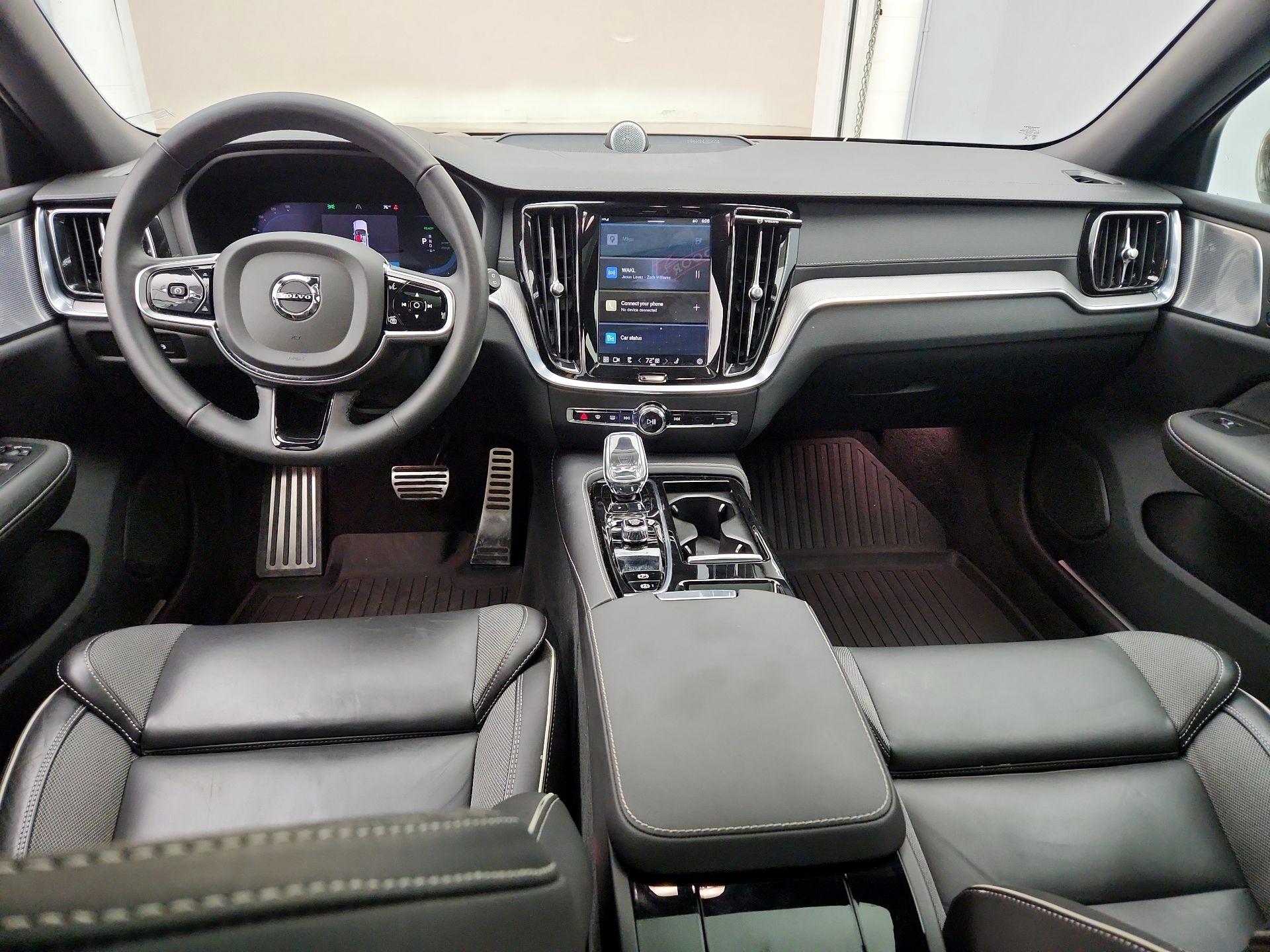 Thumbnail: 2024 Volvo V60 - 9