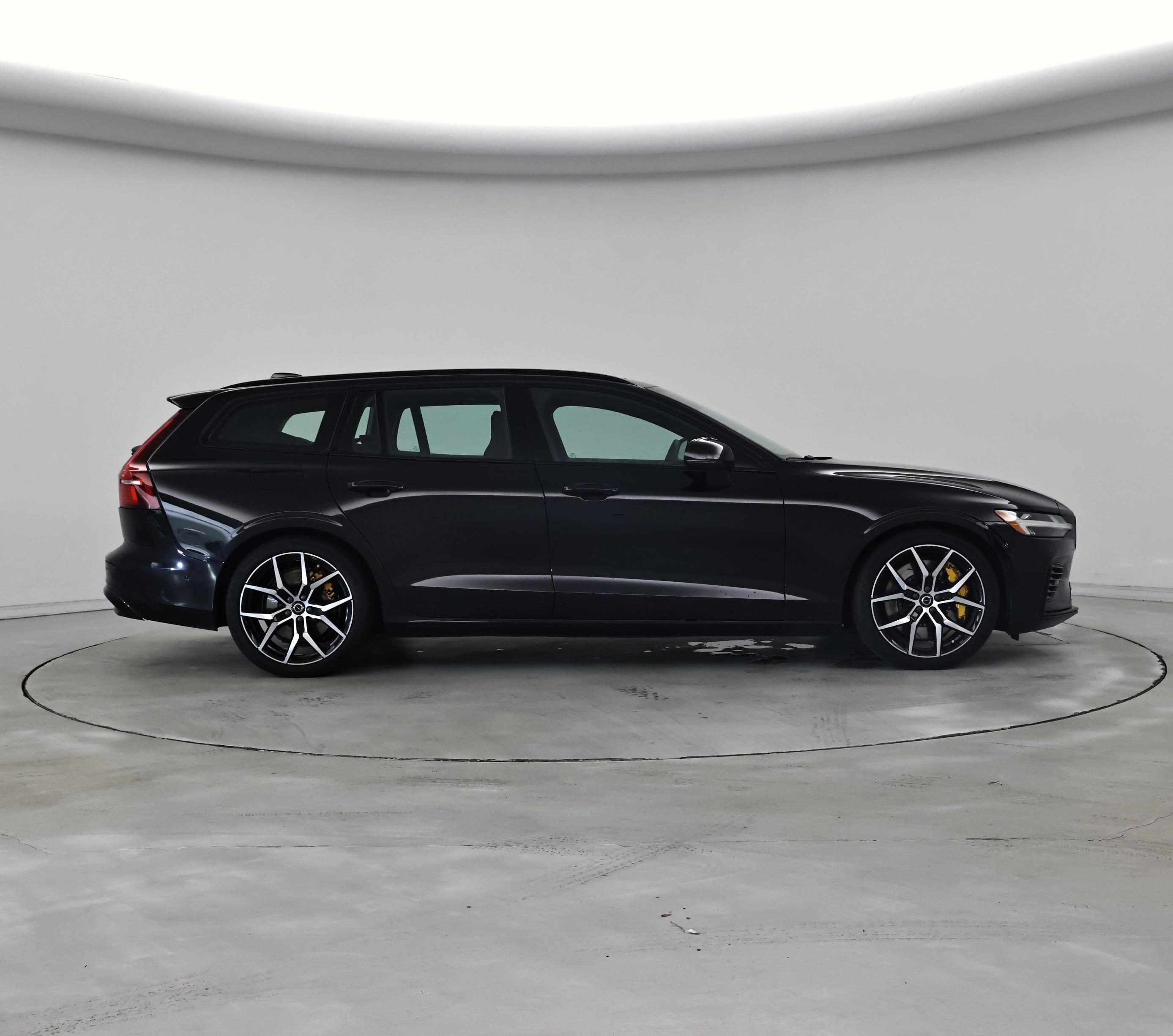 Thumbnail: 2024 Volvo V60 - 7
