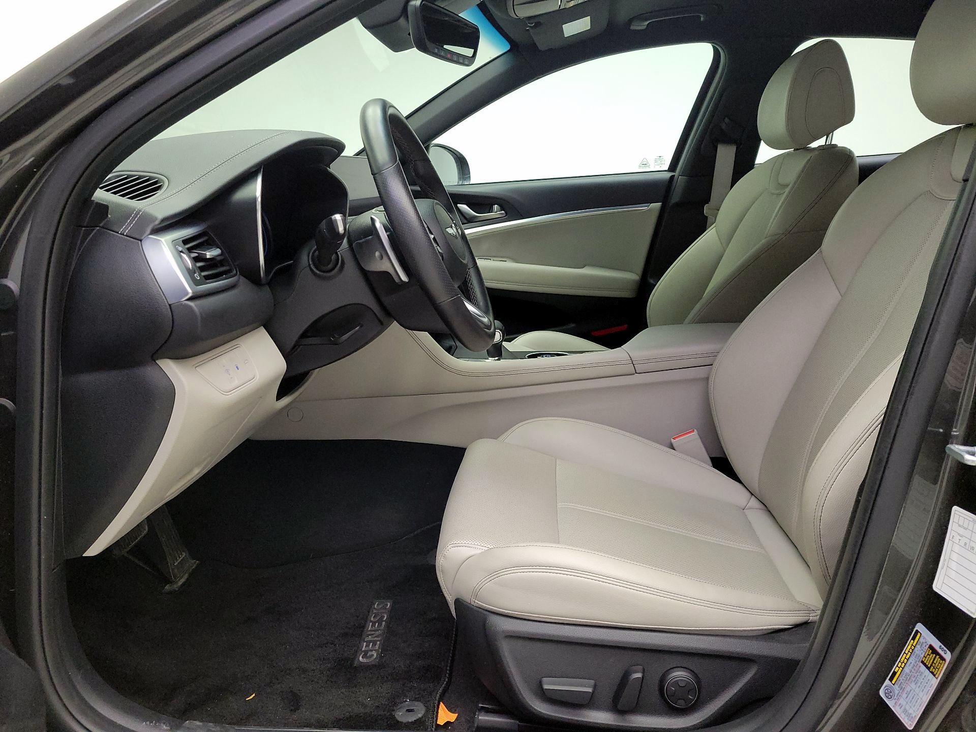 Thumbnail: 2023 Genesis G70 - 11