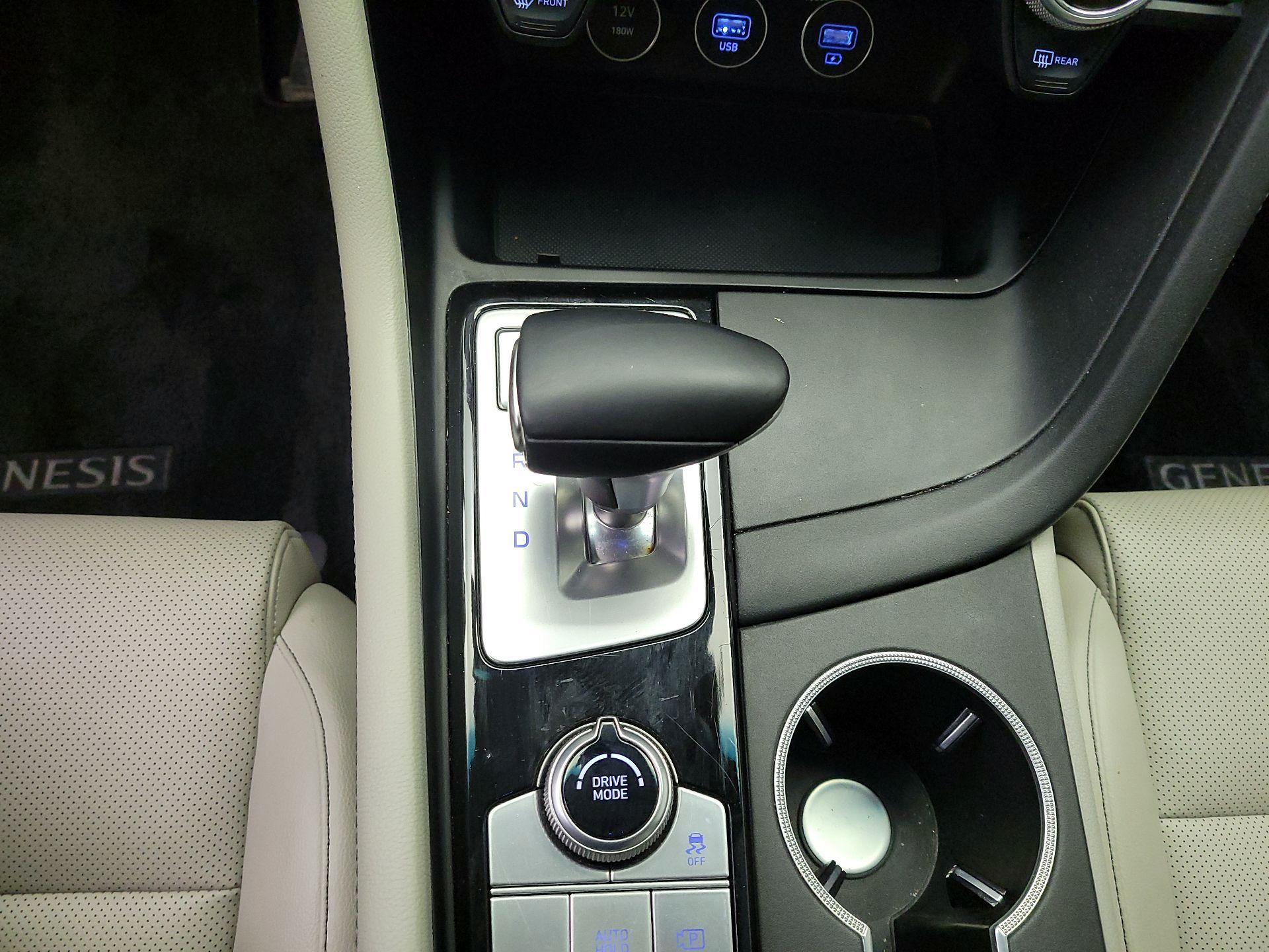 Thumbnail: 2023 Genesis G70 - 18