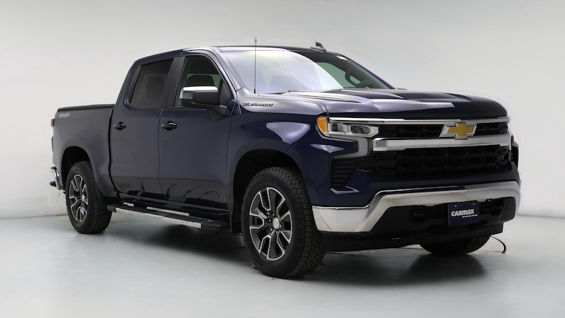 2022 Chevrolet Silverado 1500 LT Hero Image