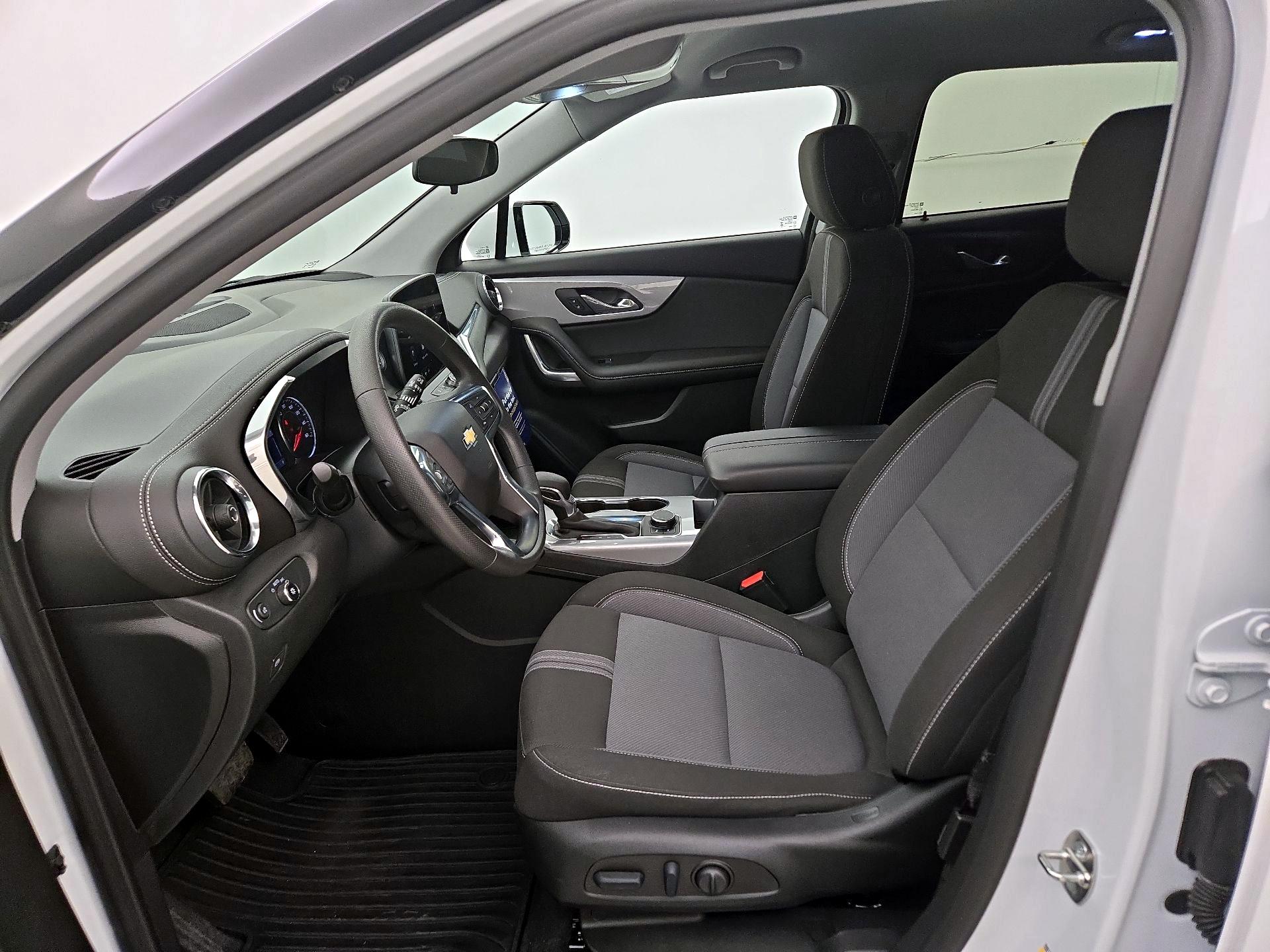 Thumbnail: 2023 Chevrolet Blazer - 11