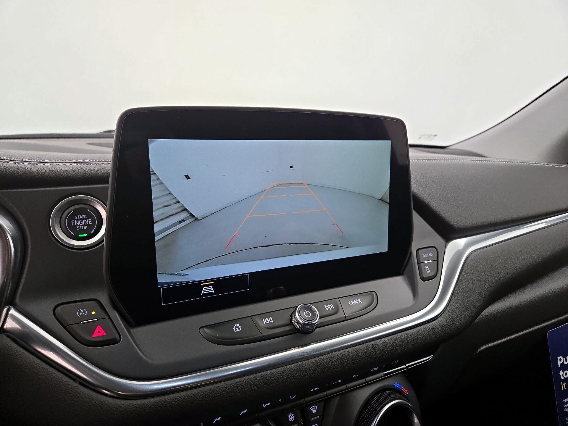 Thumbnail: 2023 Chevrolet Blazer - 14