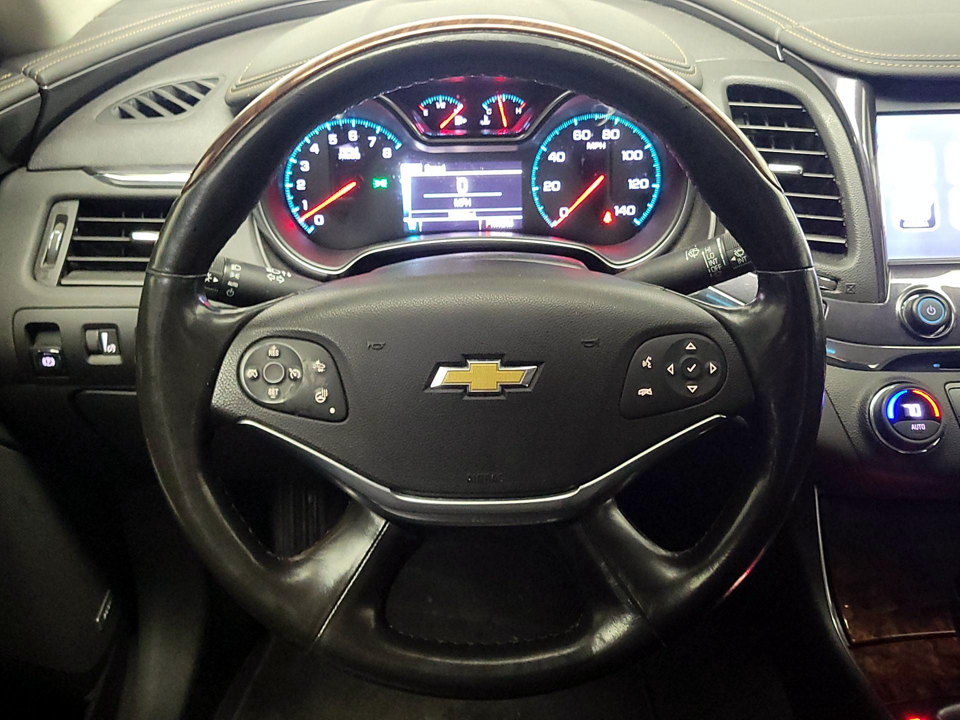 Thumbnail: 2014 Chevrolet Impala - 10