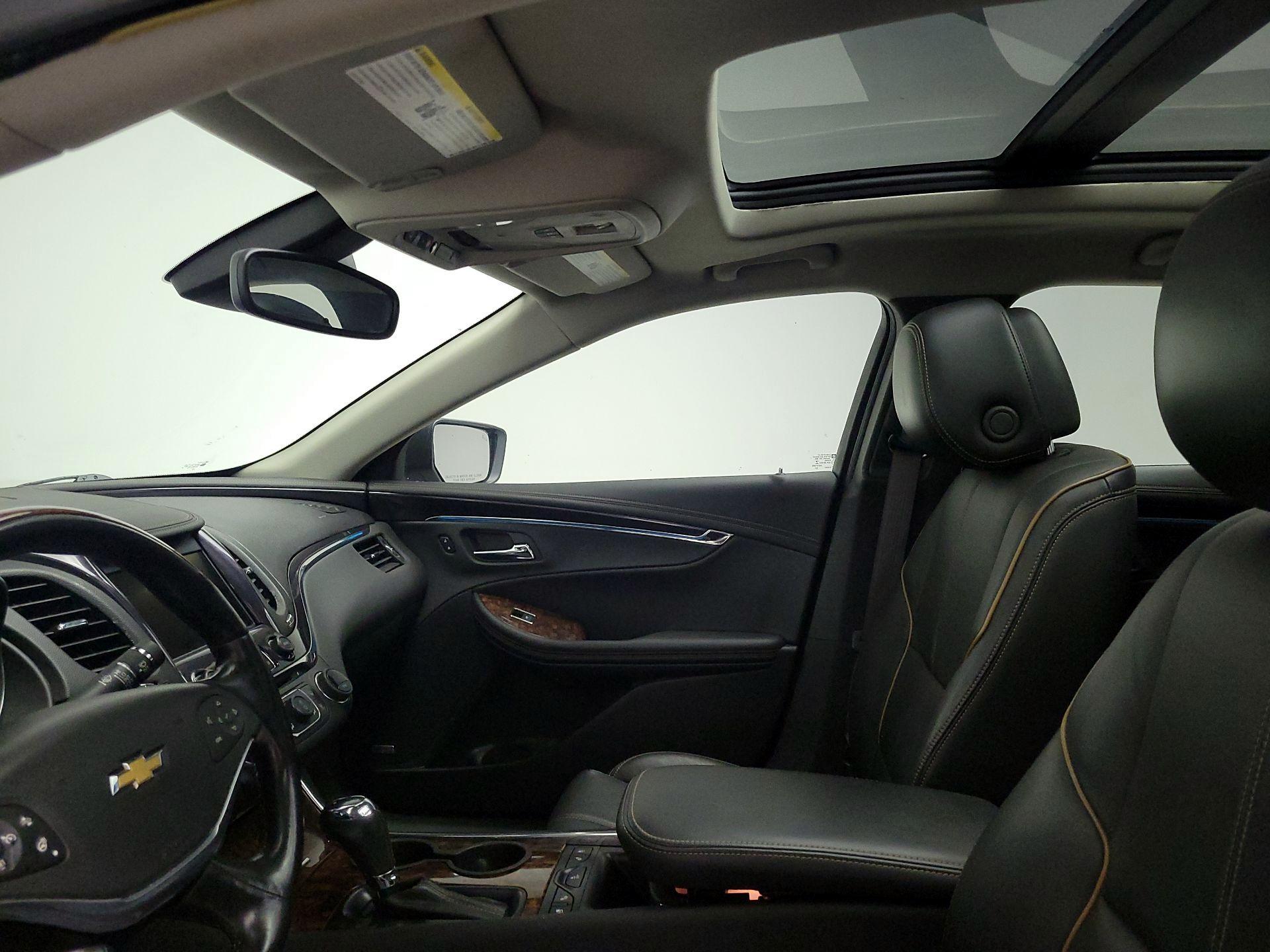 Thumbnail: 2014 Chevrolet Impala - 19