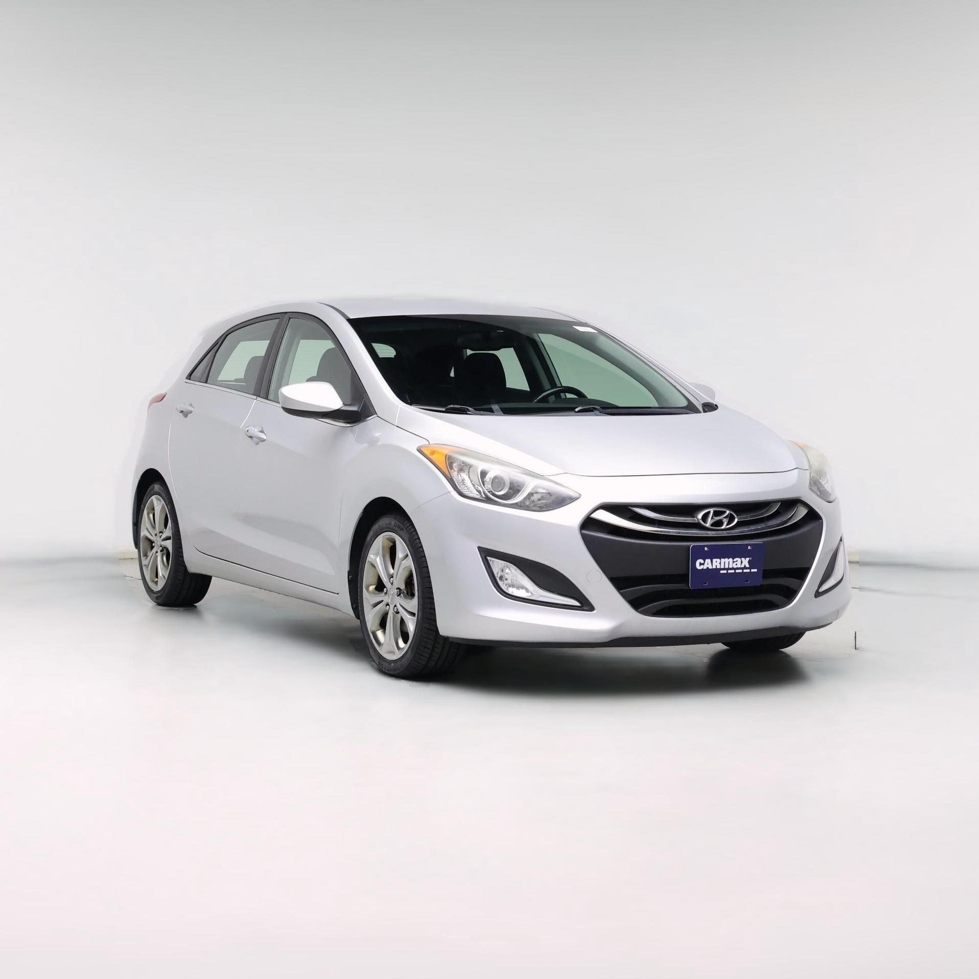 Thumbnail: 2013 Hyundai Elantra - 1