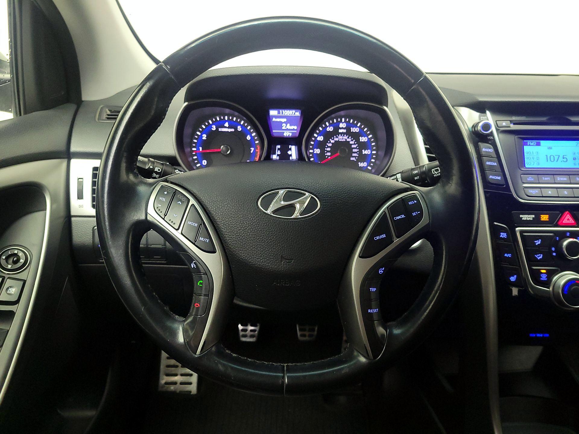 Thumbnail: 2013 Hyundai Elantra - 10
