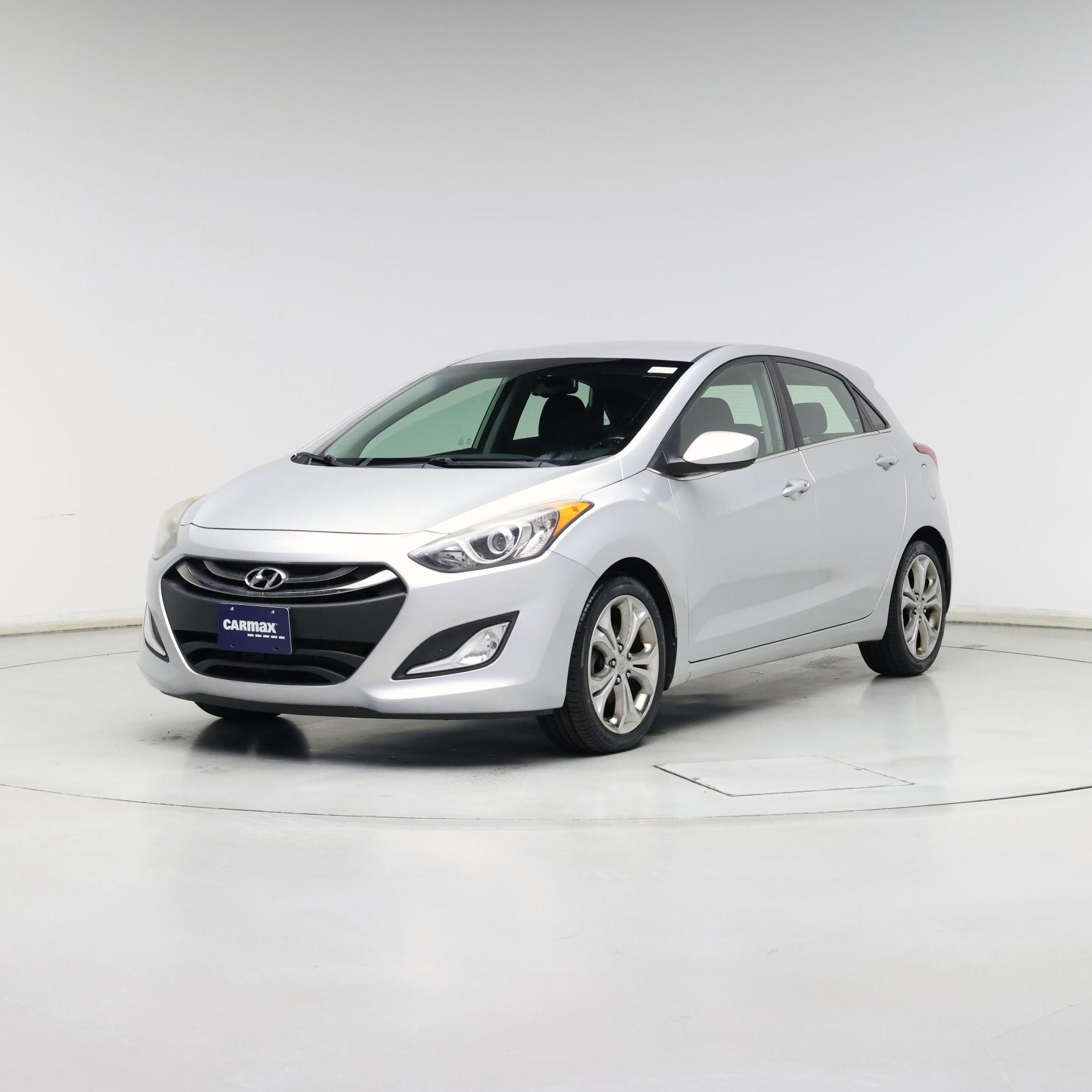 Thumbnail: 2013 Hyundai Elantra - 4