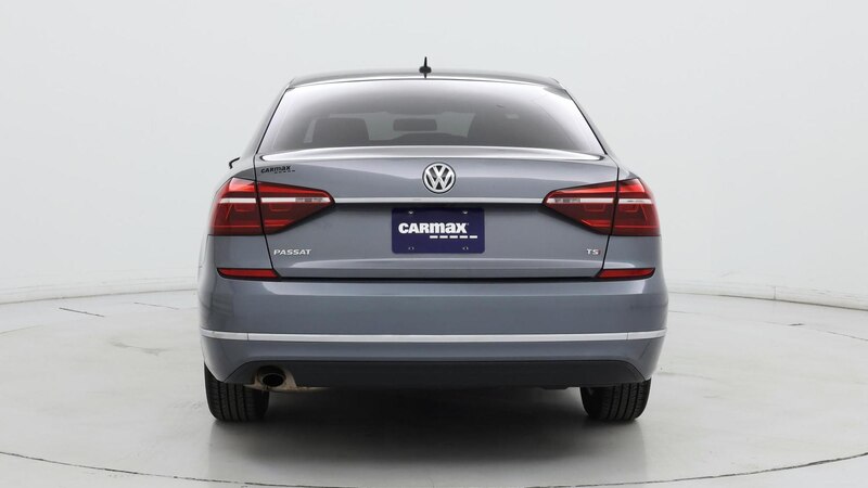 2017 Volkswagen Passat S 6