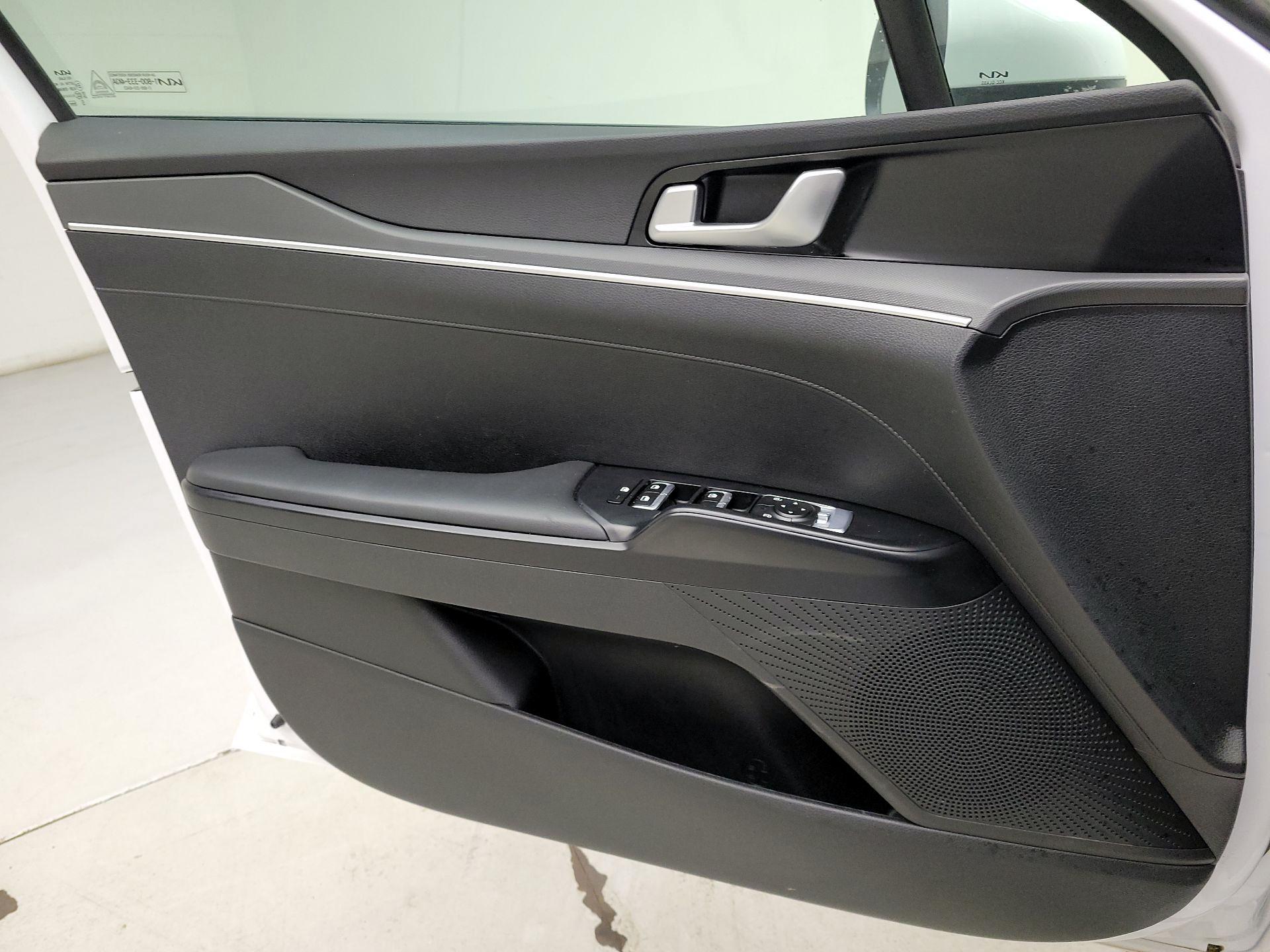 Thumbnail: 2023 Kia K5 - 12