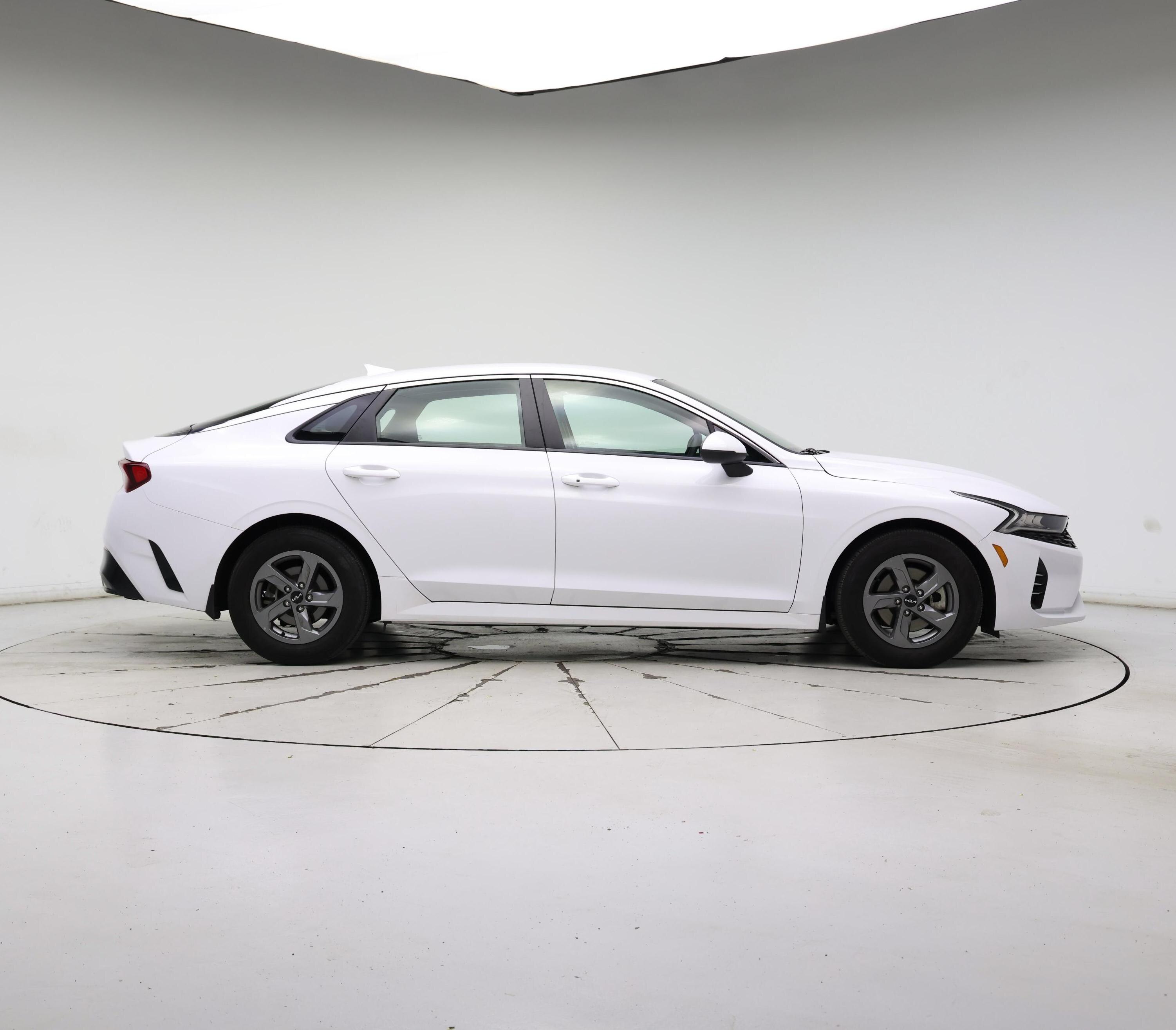 Thumbnail: 2023 Kia K5 - 7