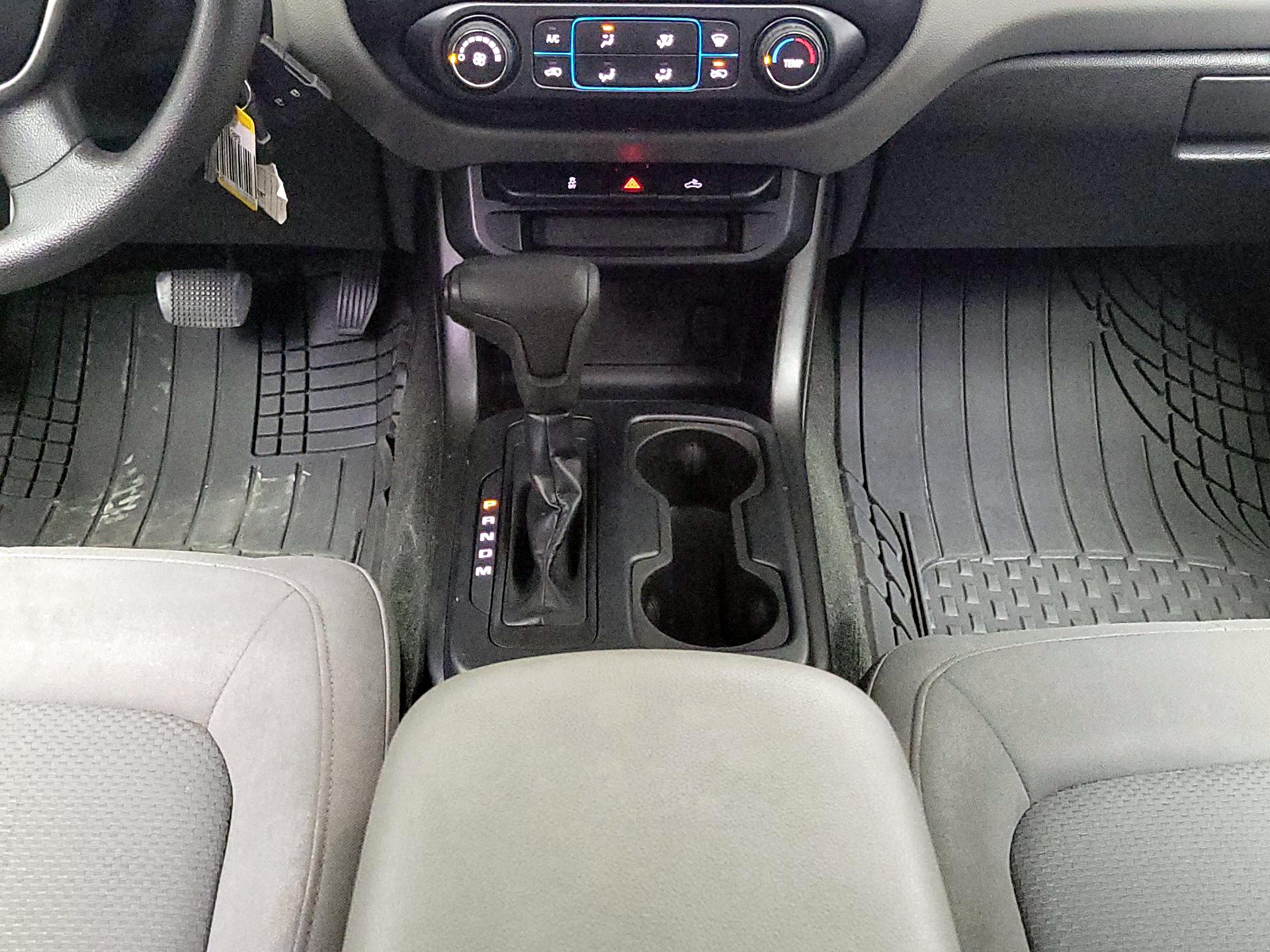 Thumbnail: 2016 Chevrolet Colorado - 17