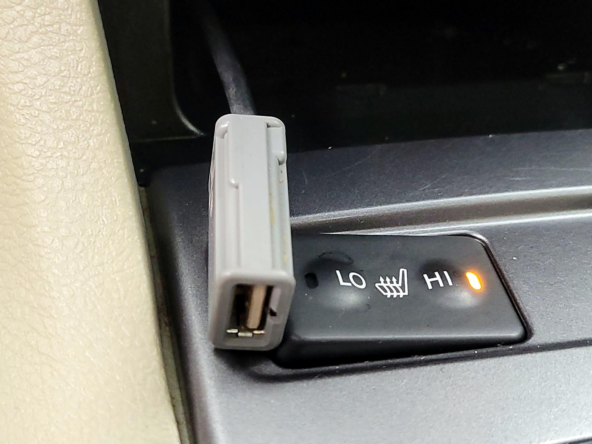 Thumbnail: 2013 Acura ILX - 17