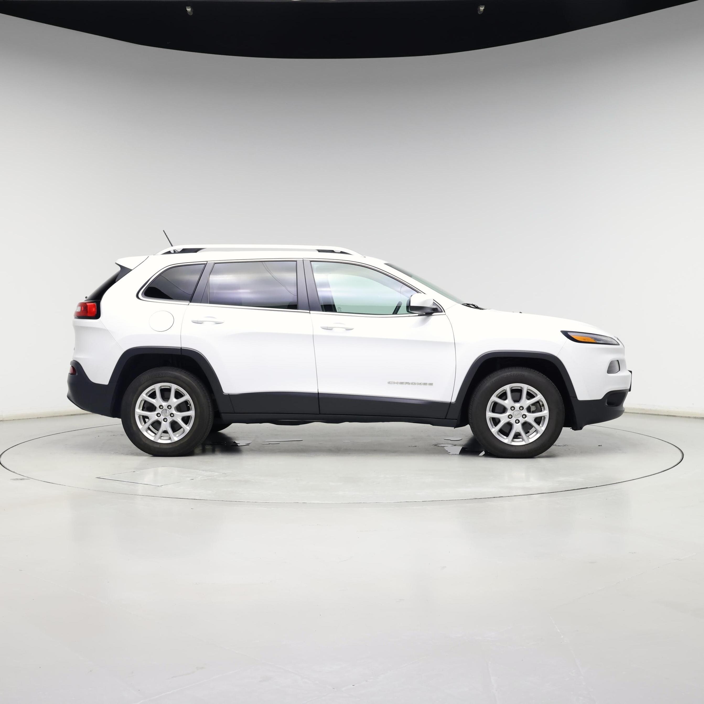 Thumbnail: 2014 Jeep Cherokee - 7
