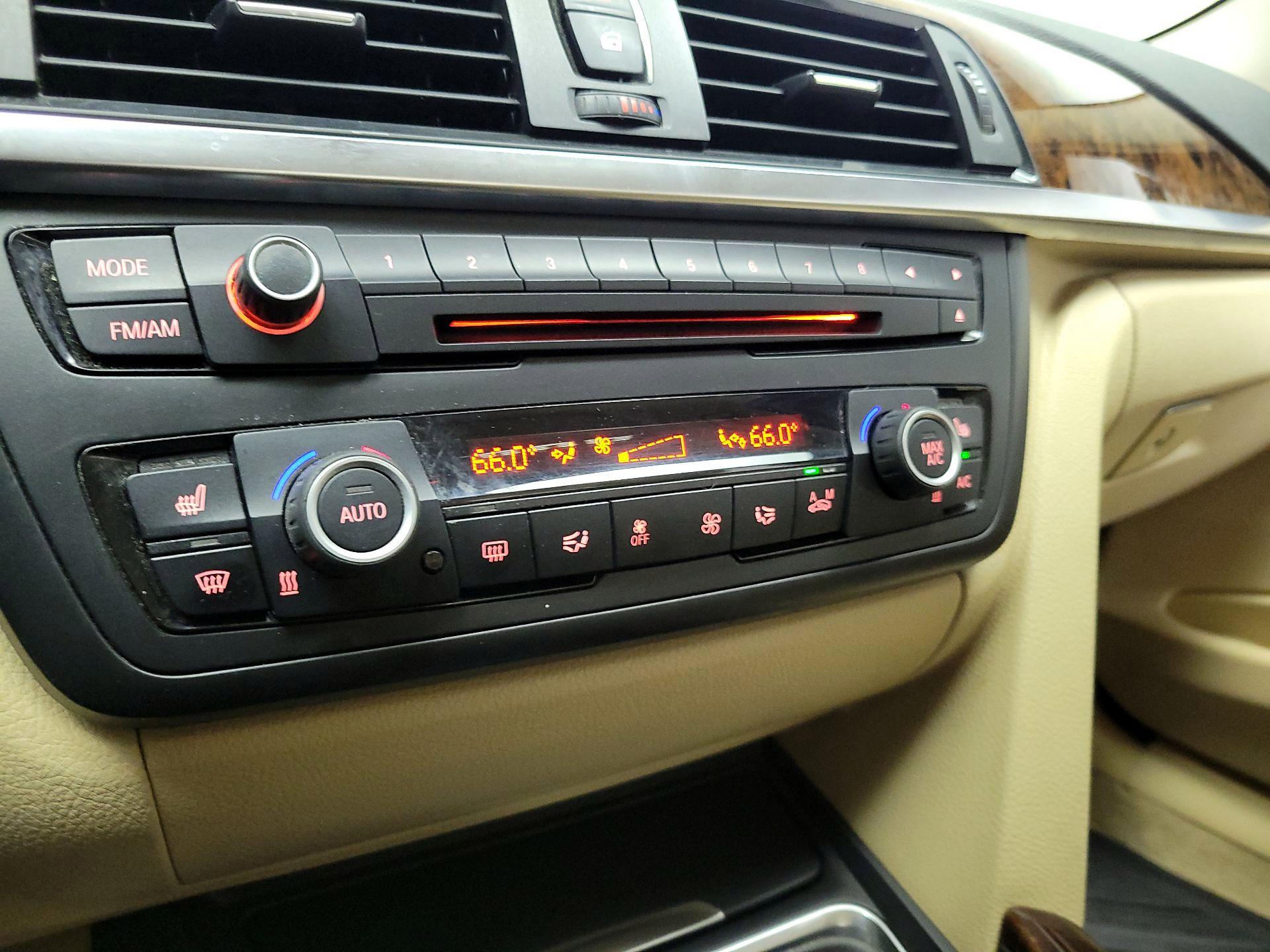 Thumbnail: 2014 BMW 3 Series - 15