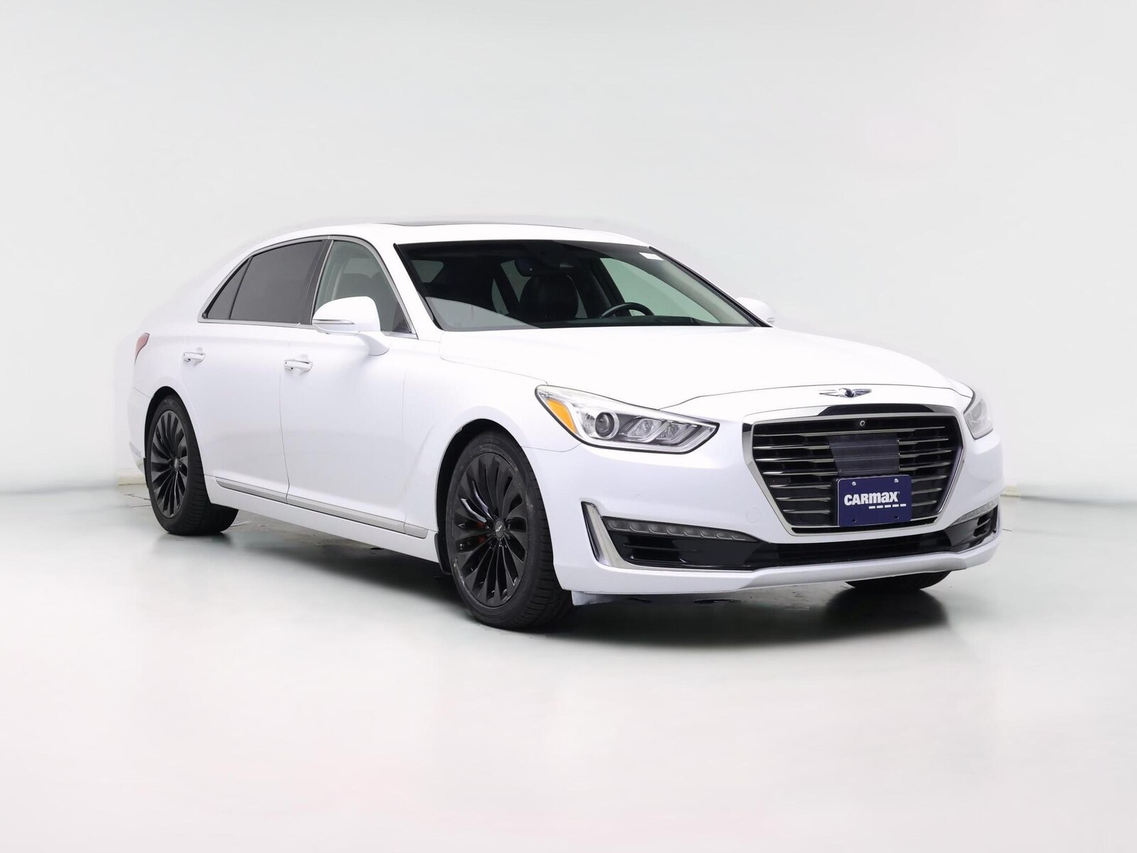 2017 GENESIS G90