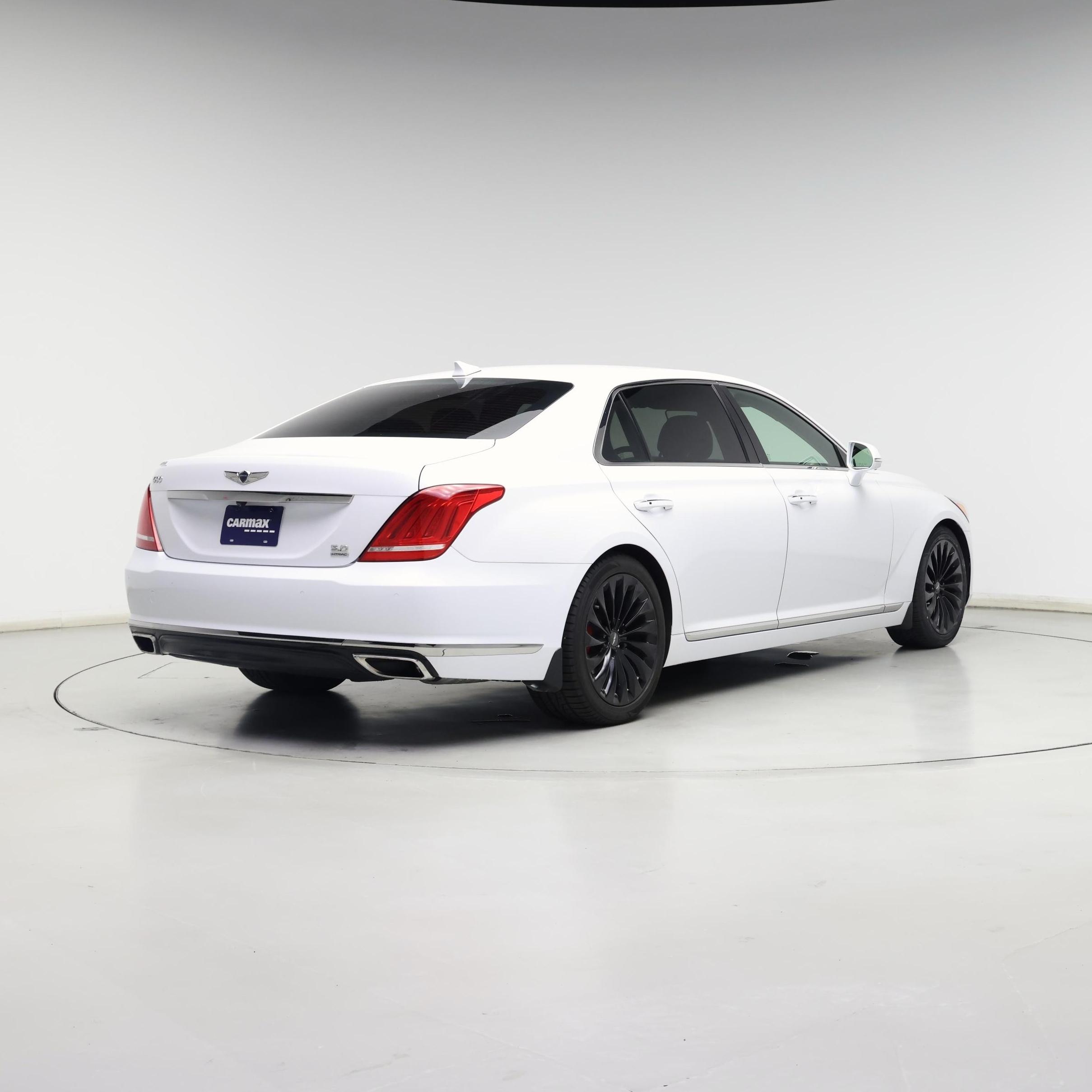 Thumbnail: 2017 Genesis G90 - 8