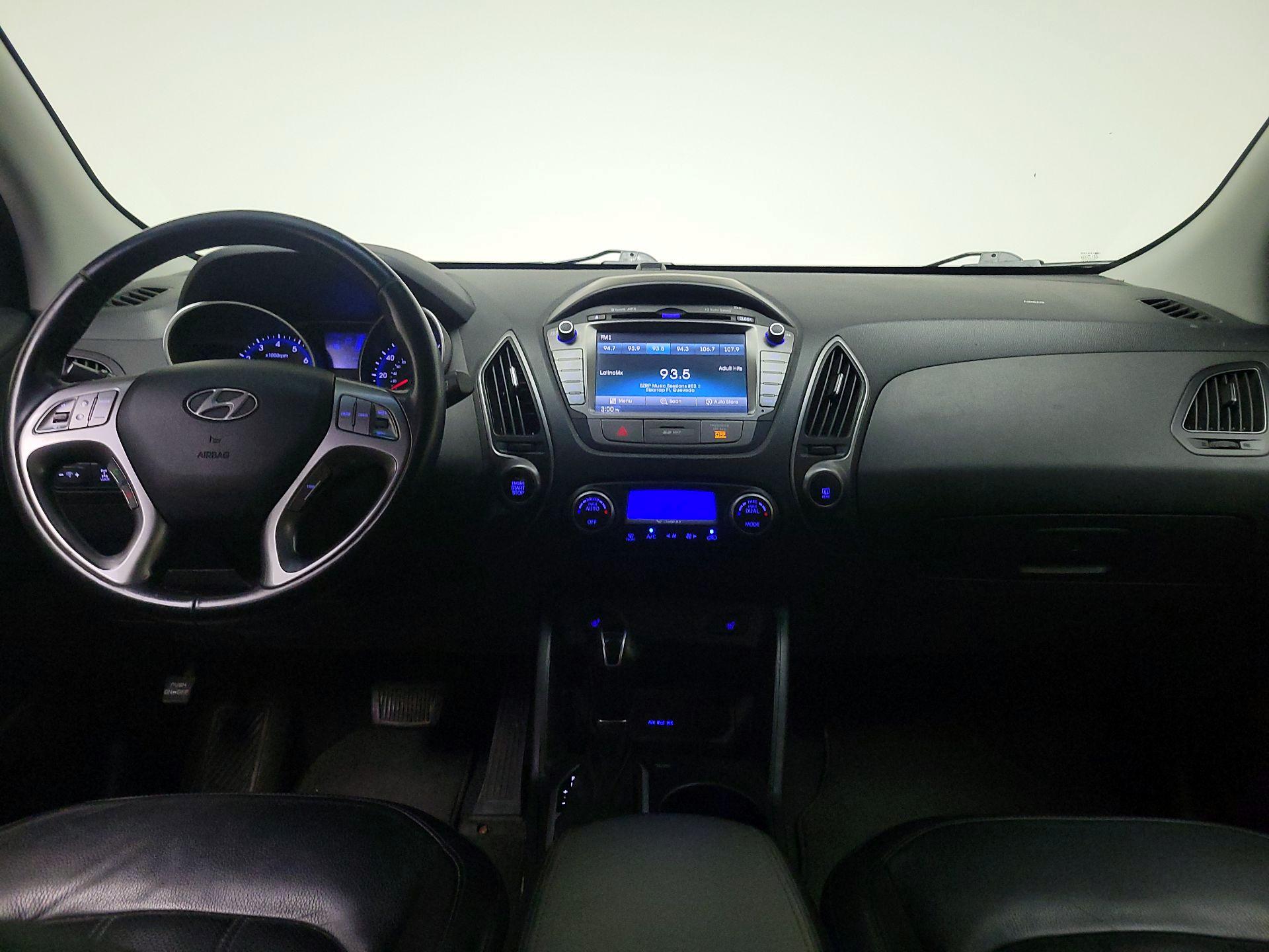 Thumbnail: 2014 Hyundai Tucson - 9