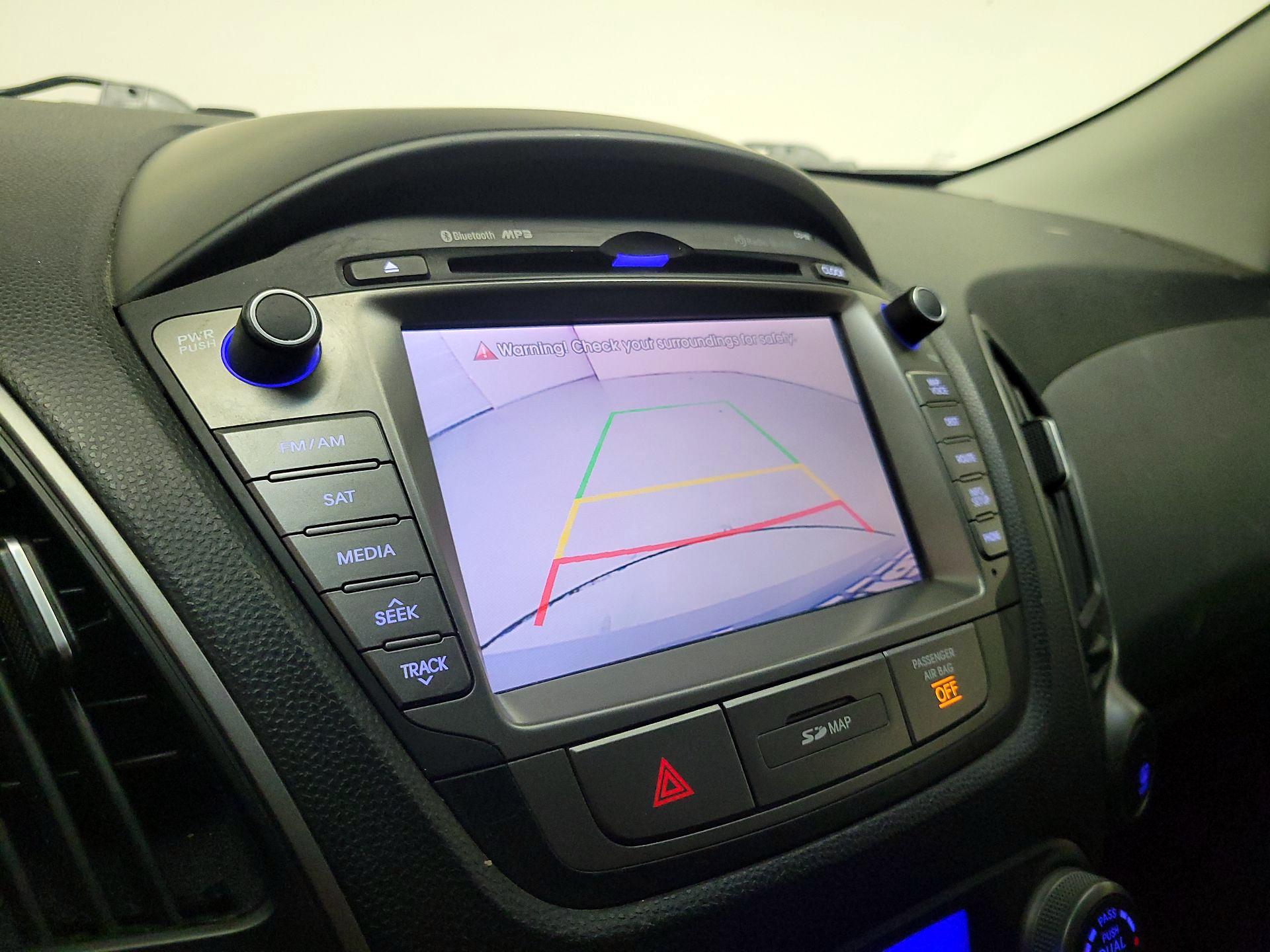 Thumbnail: 2014 Hyundai Tucson - 15