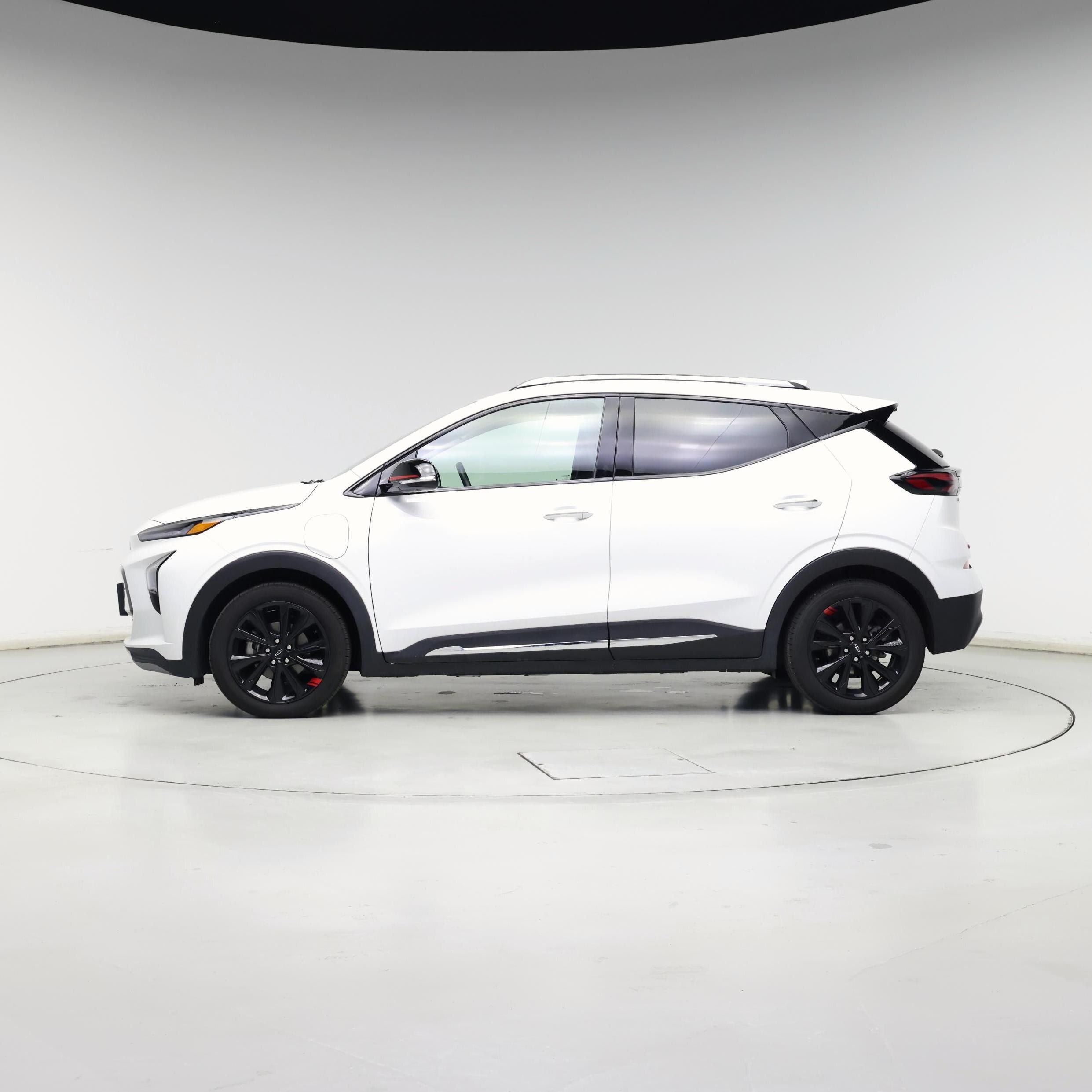 Thumbnail: 2023 Chevrolet Bolt EUV - 3