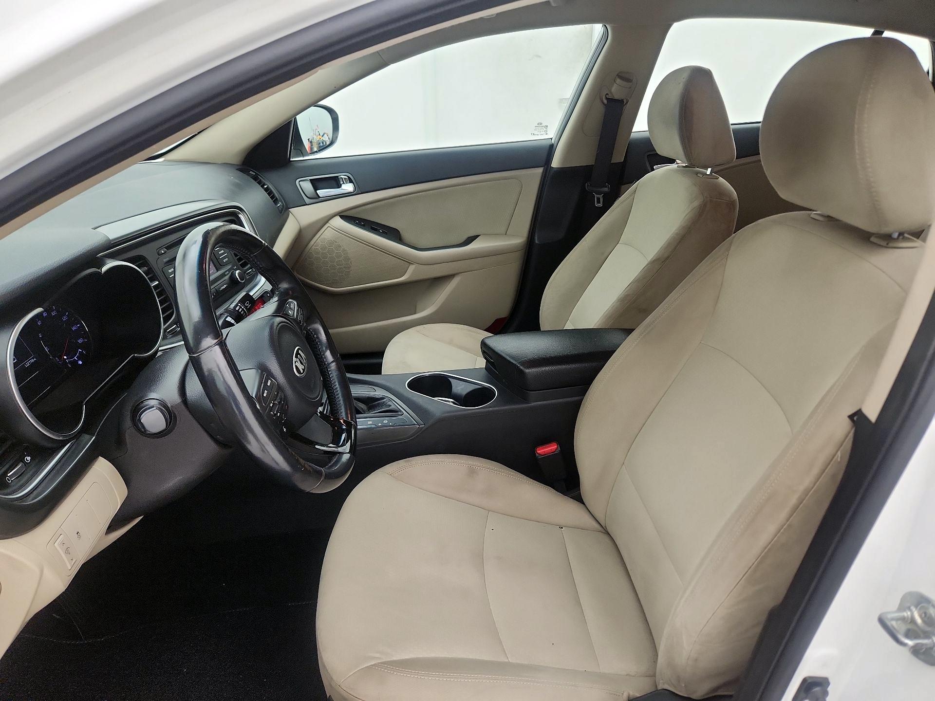Thumbnail: 2014 Kia Optima - 11