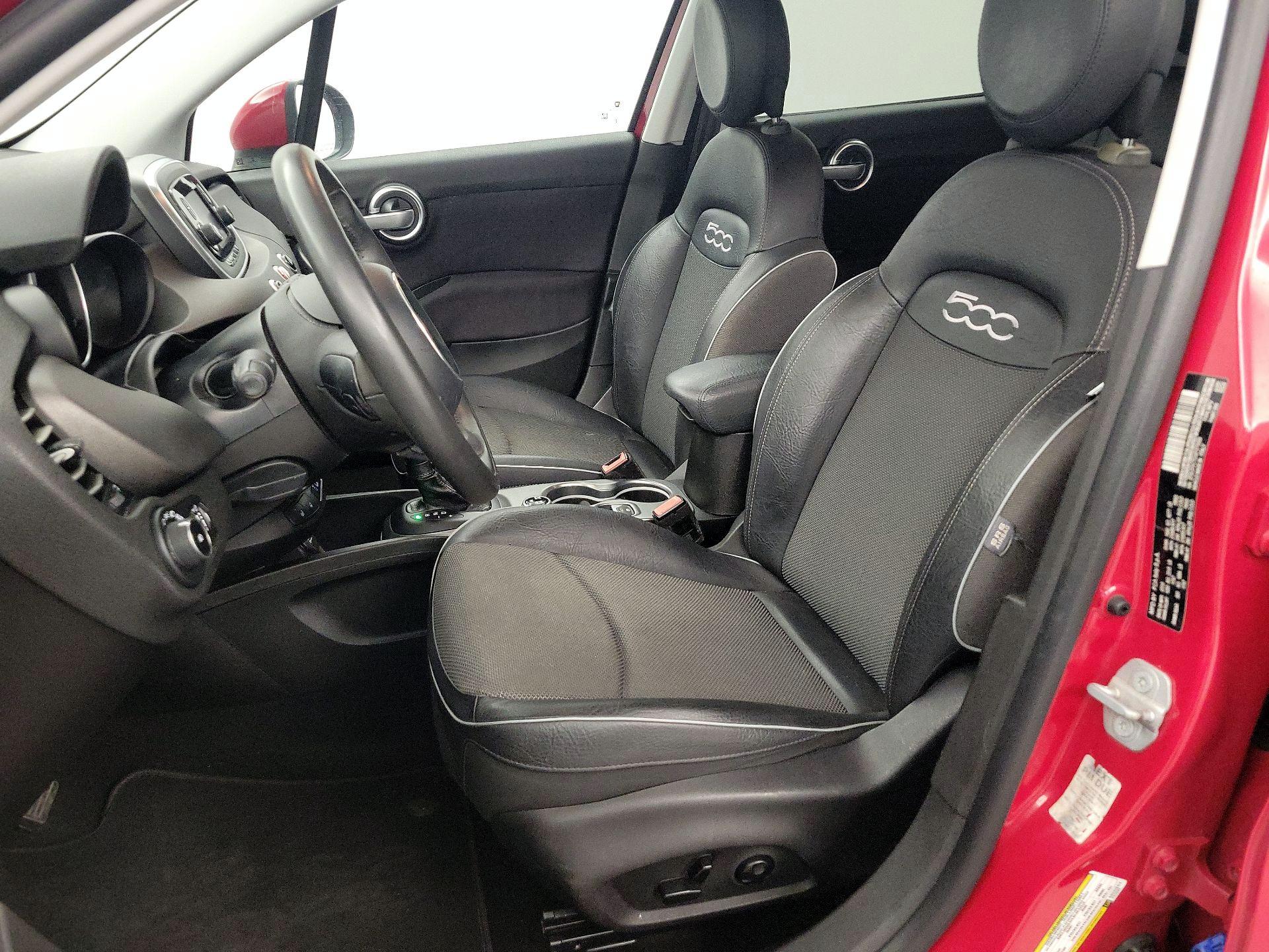 Thumbnail: 2016 Fiat 500X - 11