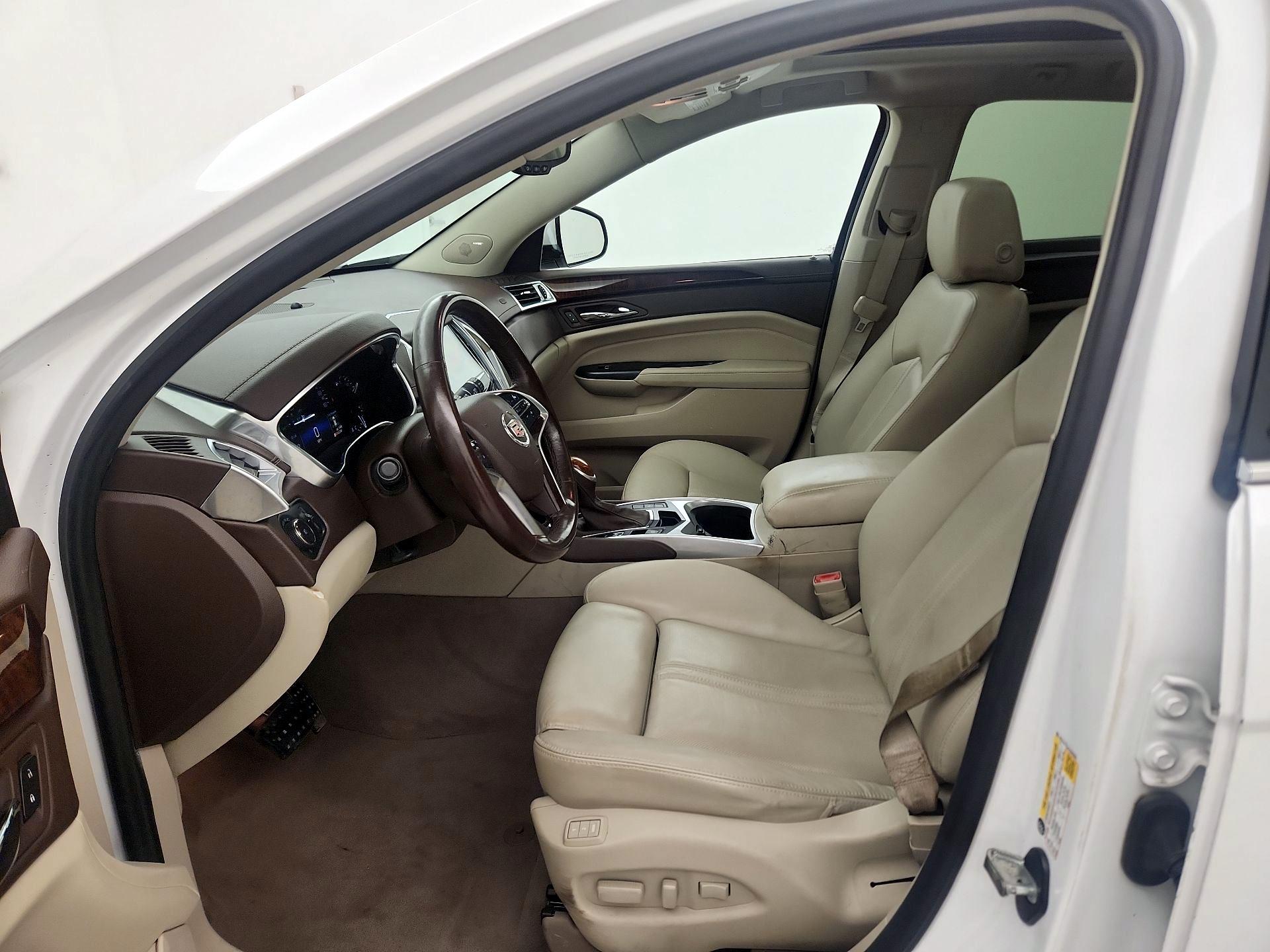 Thumbnail: 2014 Cadillac SRX - 11