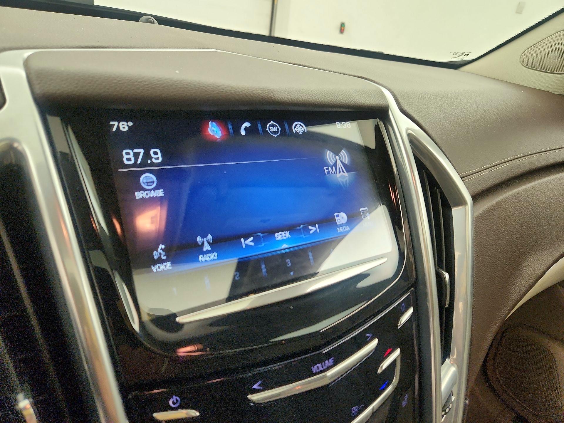Thumbnail: 2014 Cadillac SRX - 16