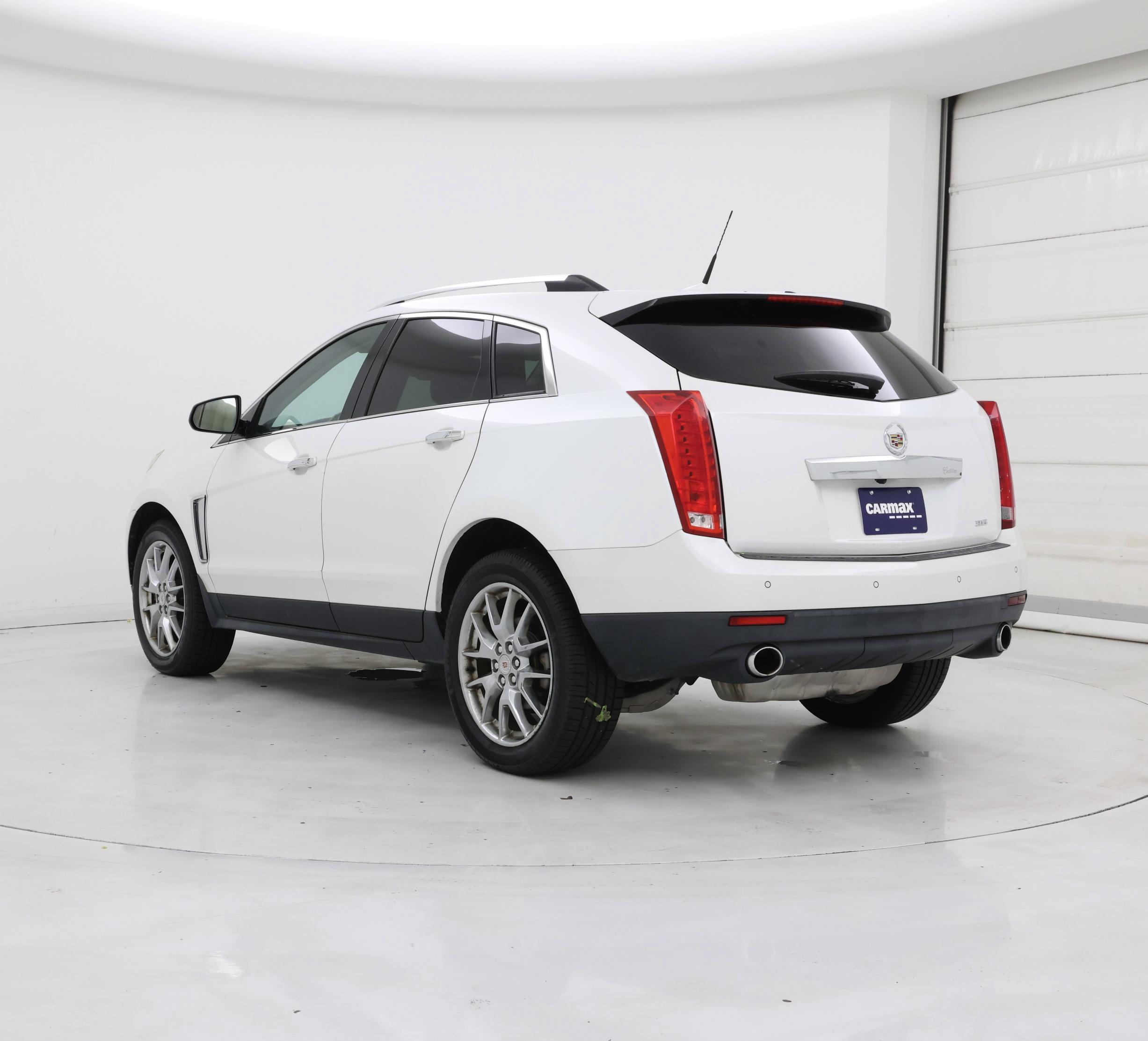 Thumbnail: 2014 Cadillac SRX - 2