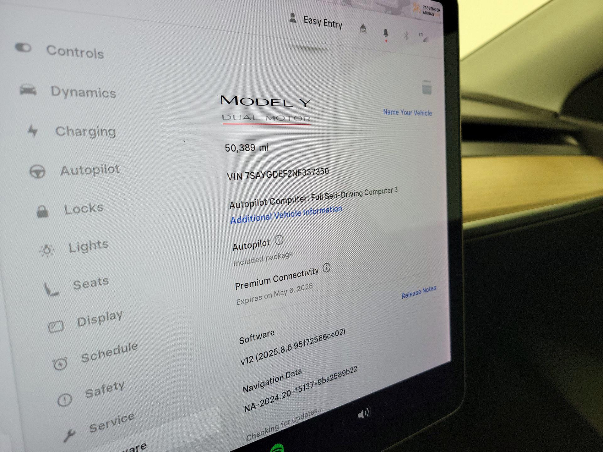 Thumbnail: 2022 Tesla Model Y - 13