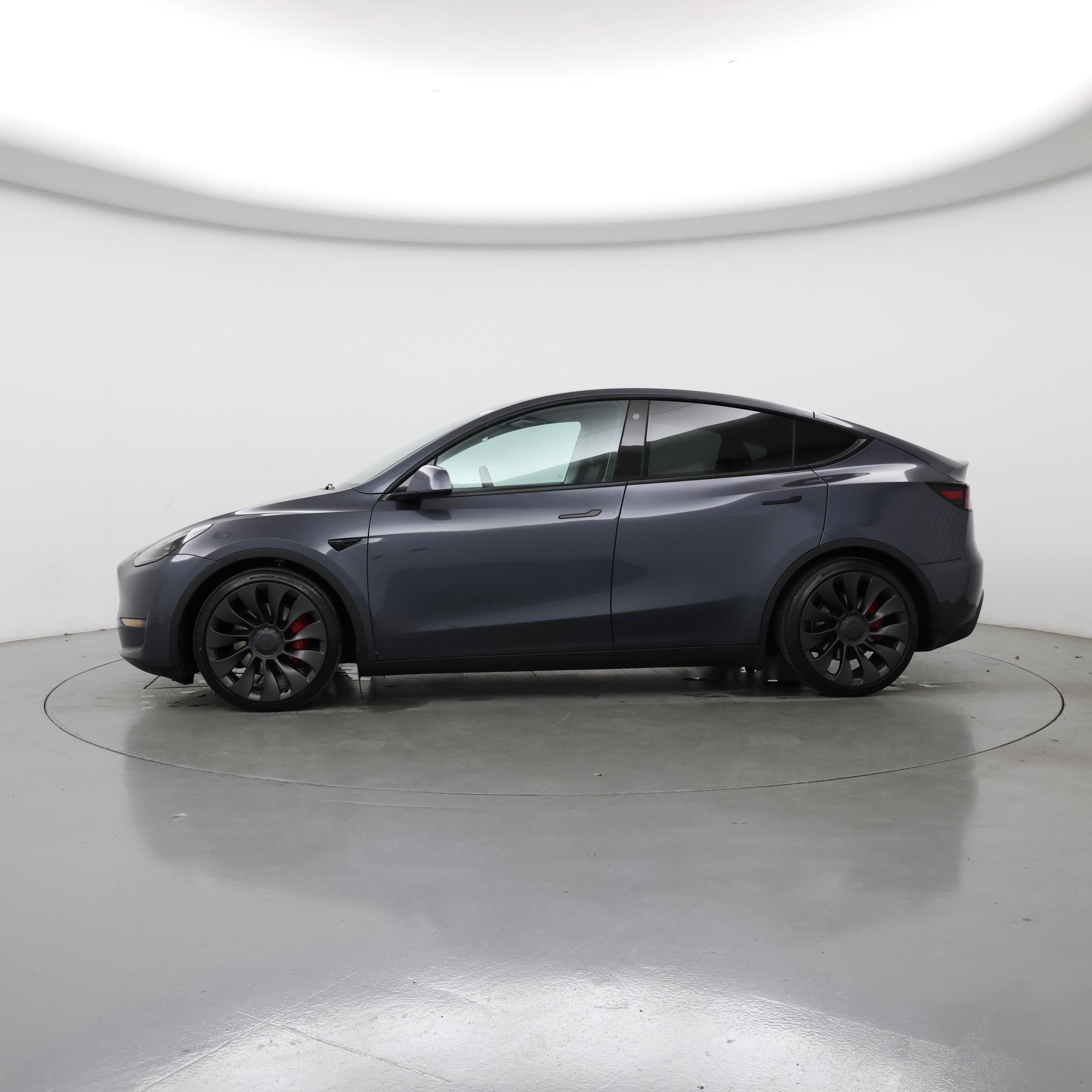 Thumbnail: 2022 Tesla Model Y - 3