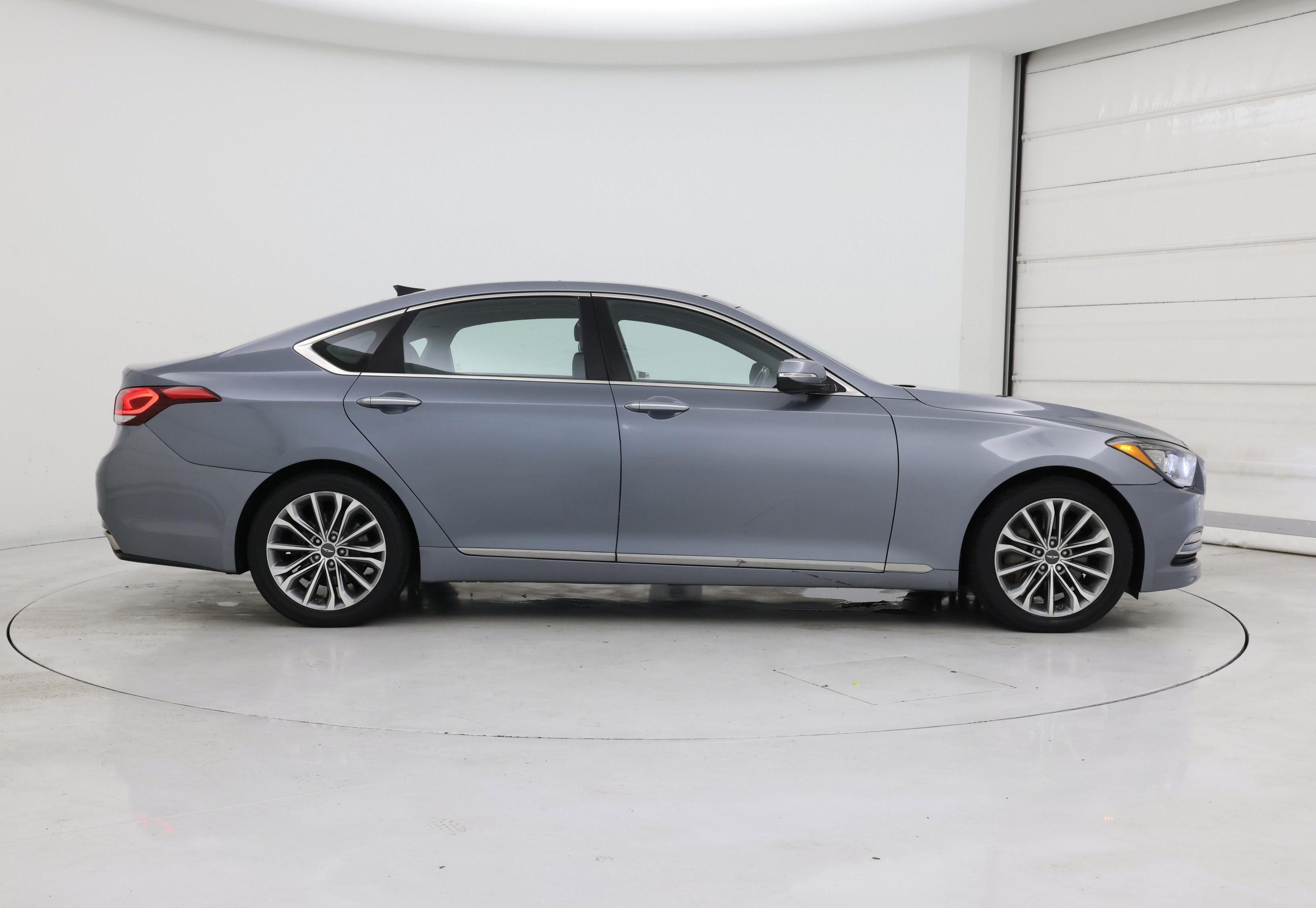 Thumbnail: 2017 Genesis G80 - 7
