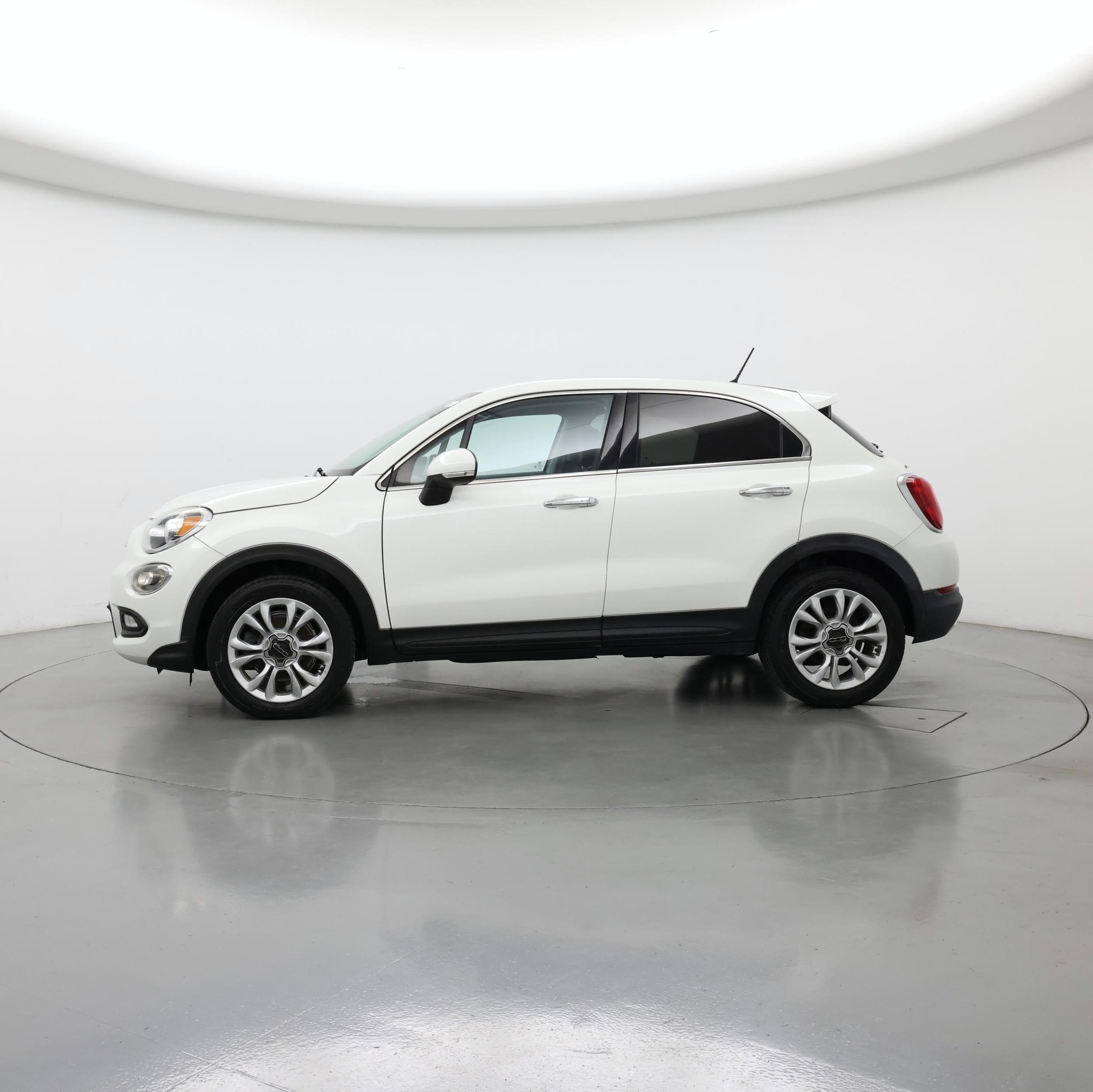 Thumbnail: 2016 Fiat 500X - 3