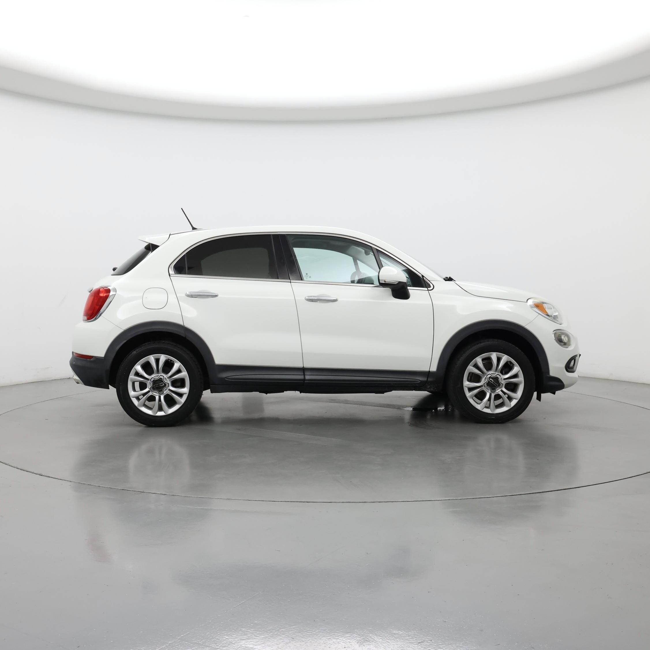 Thumbnail: 2016 Fiat 500X - 7