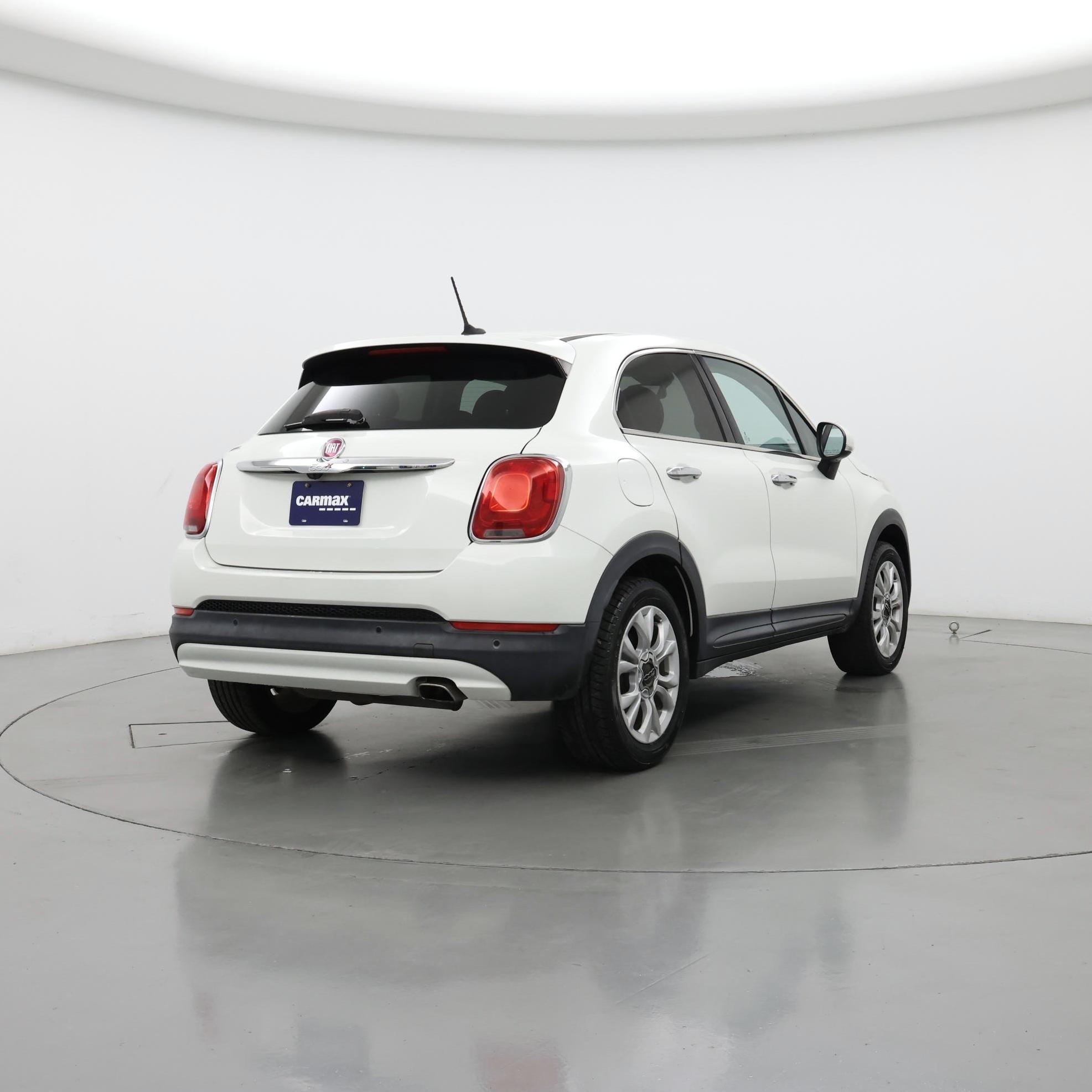 Thumbnail: 2016 Fiat 500X - 8