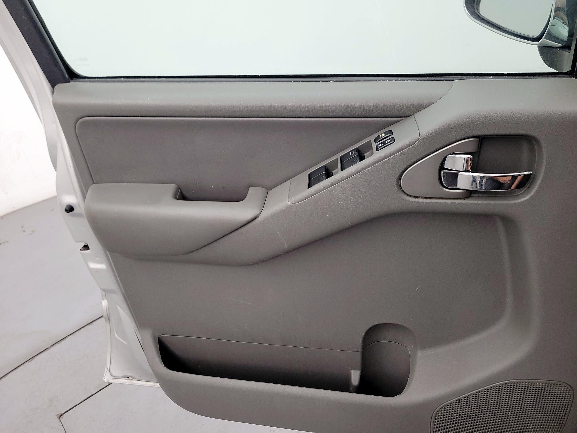 Thumbnail: 2014 Nissan Frontier - 12