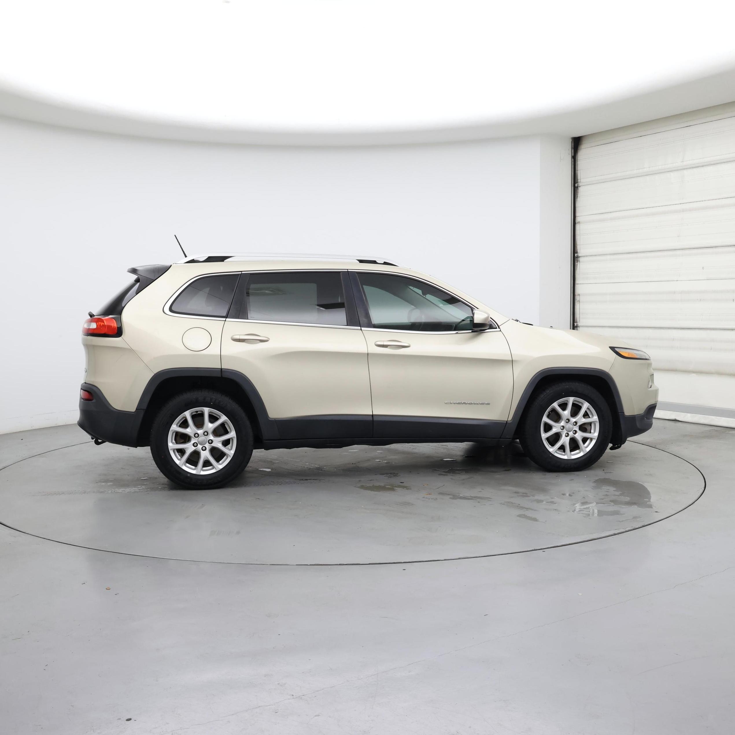 Thumbnail: 2014 Jeep Cherokee - 7