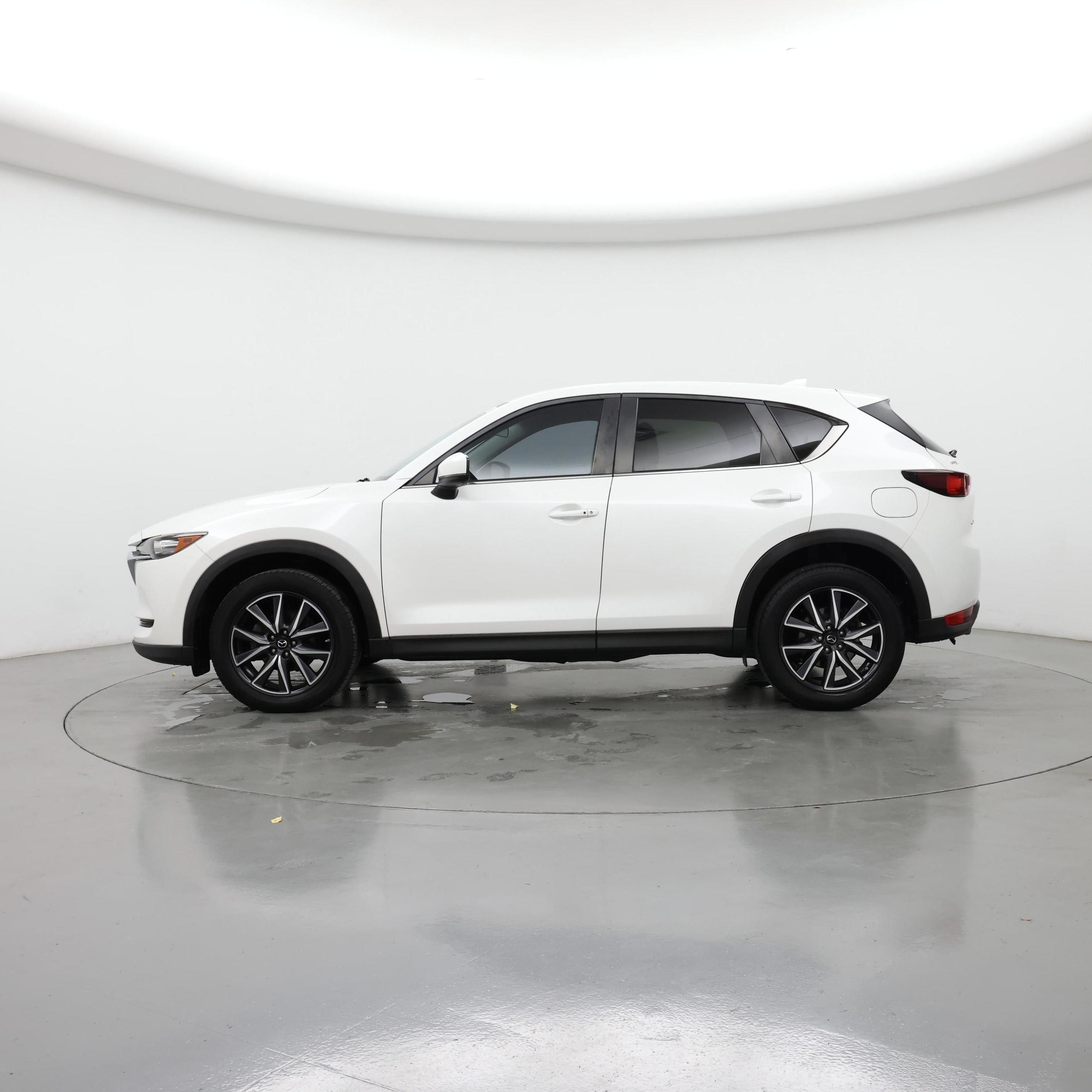 Thumbnail: 2018 Mazda CX-5 - 3