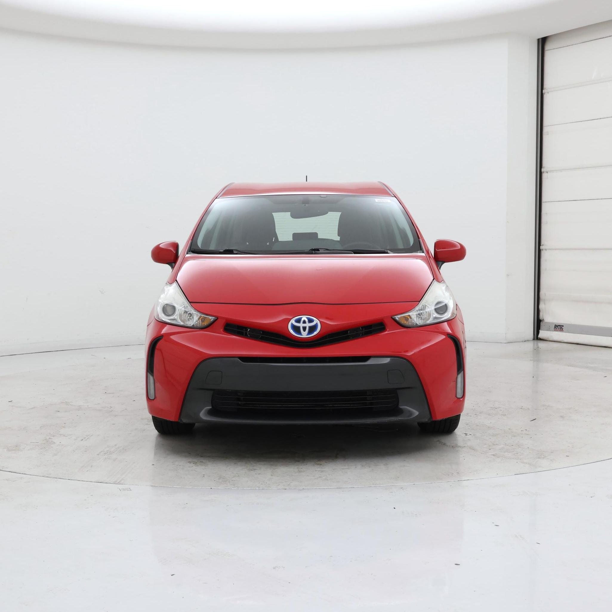 Thumbnail: 2015 Toyota Prius v - 5
