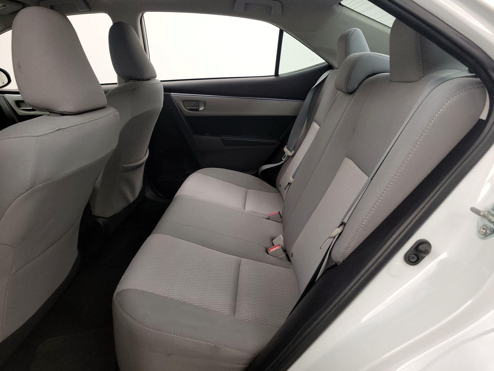 Thumbnail: 2014 Toyota Corolla - 19