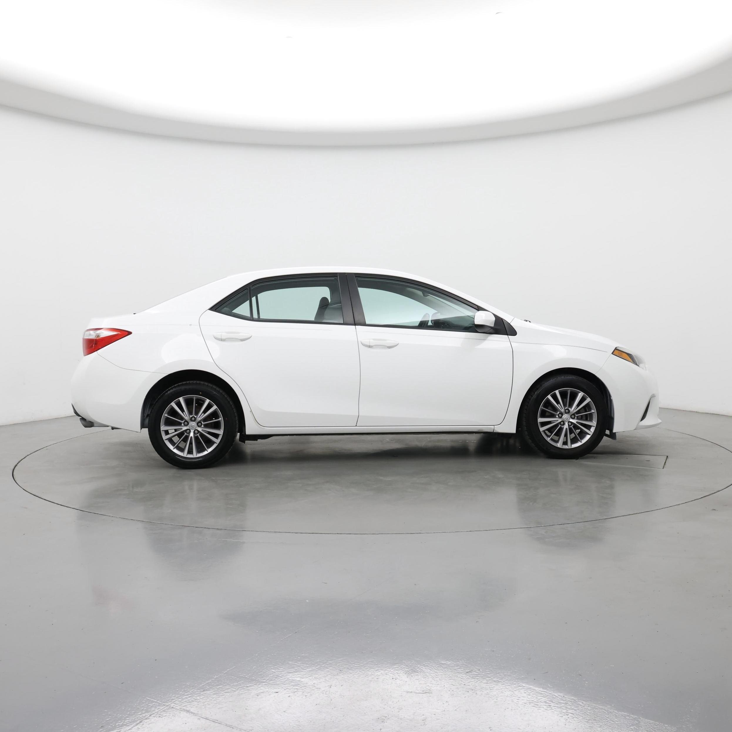 Thumbnail: 2014 Toyota Corolla - 7