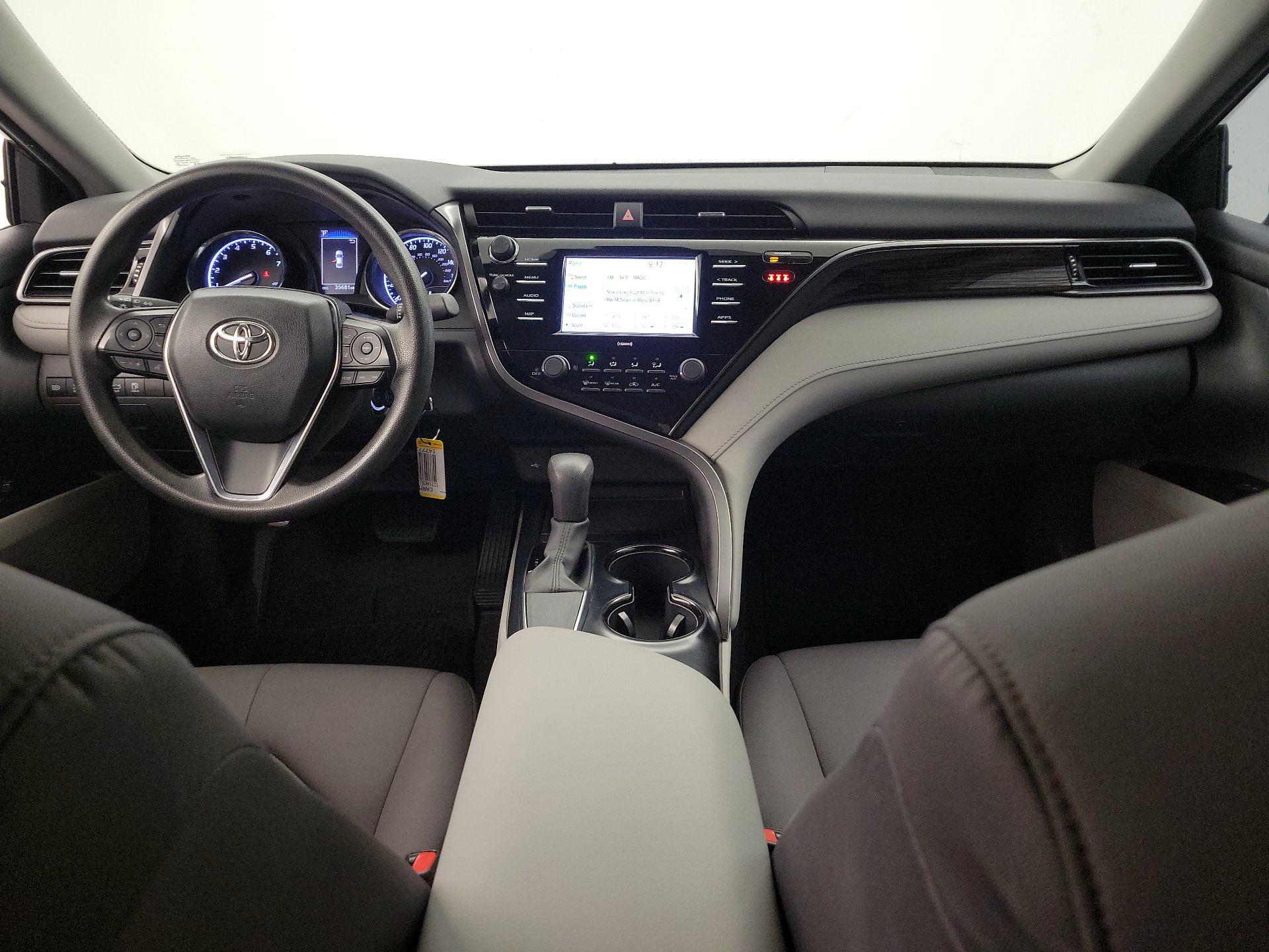 Thumbnail: 2020 Toyota Camry - 9
