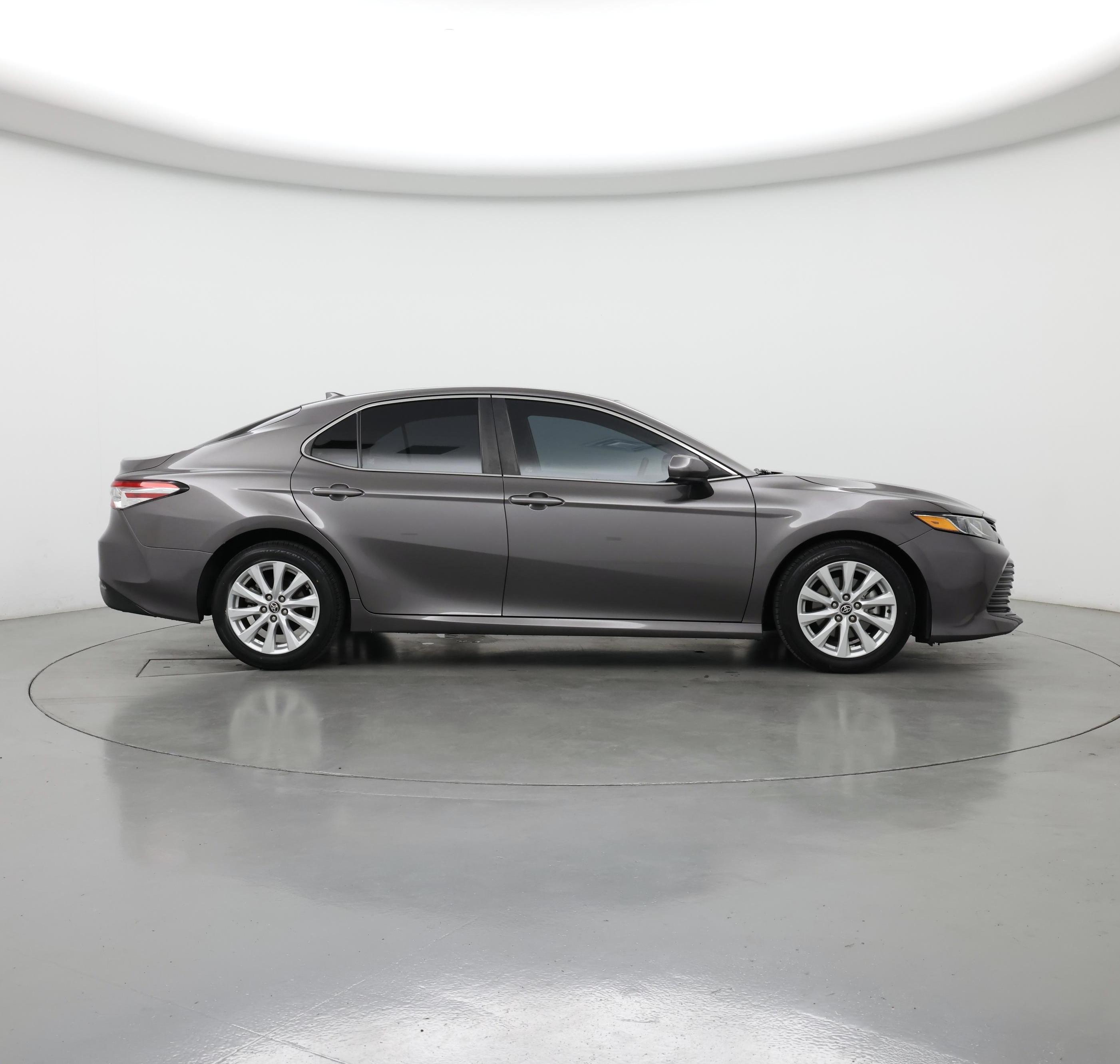 Thumbnail: 2020 Toyota Camry - 7