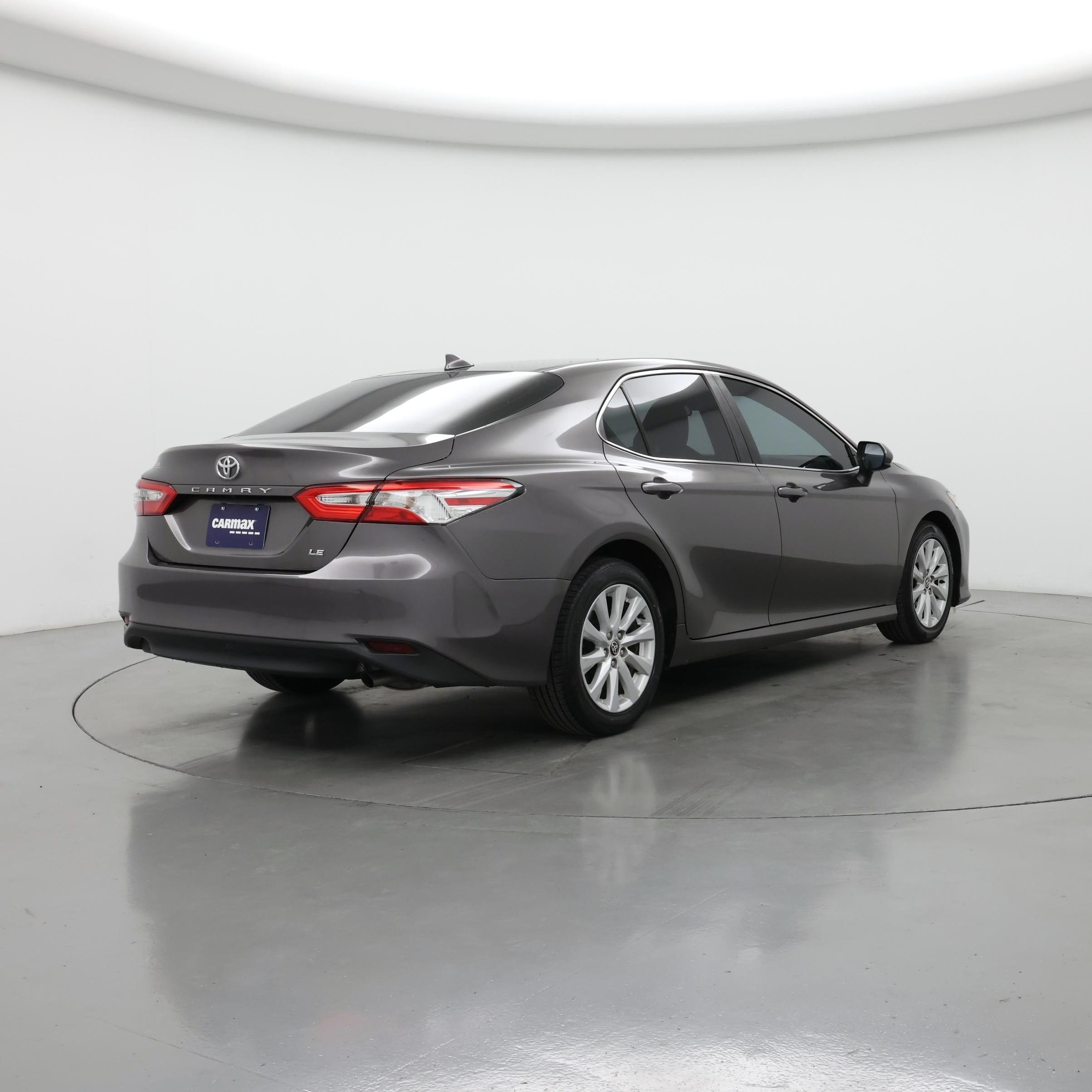 Thumbnail: 2020 Toyota Camry - 8