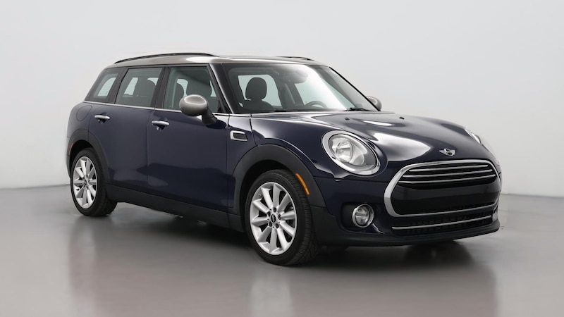 2017 MINI Cooper Clubman  Hero Image