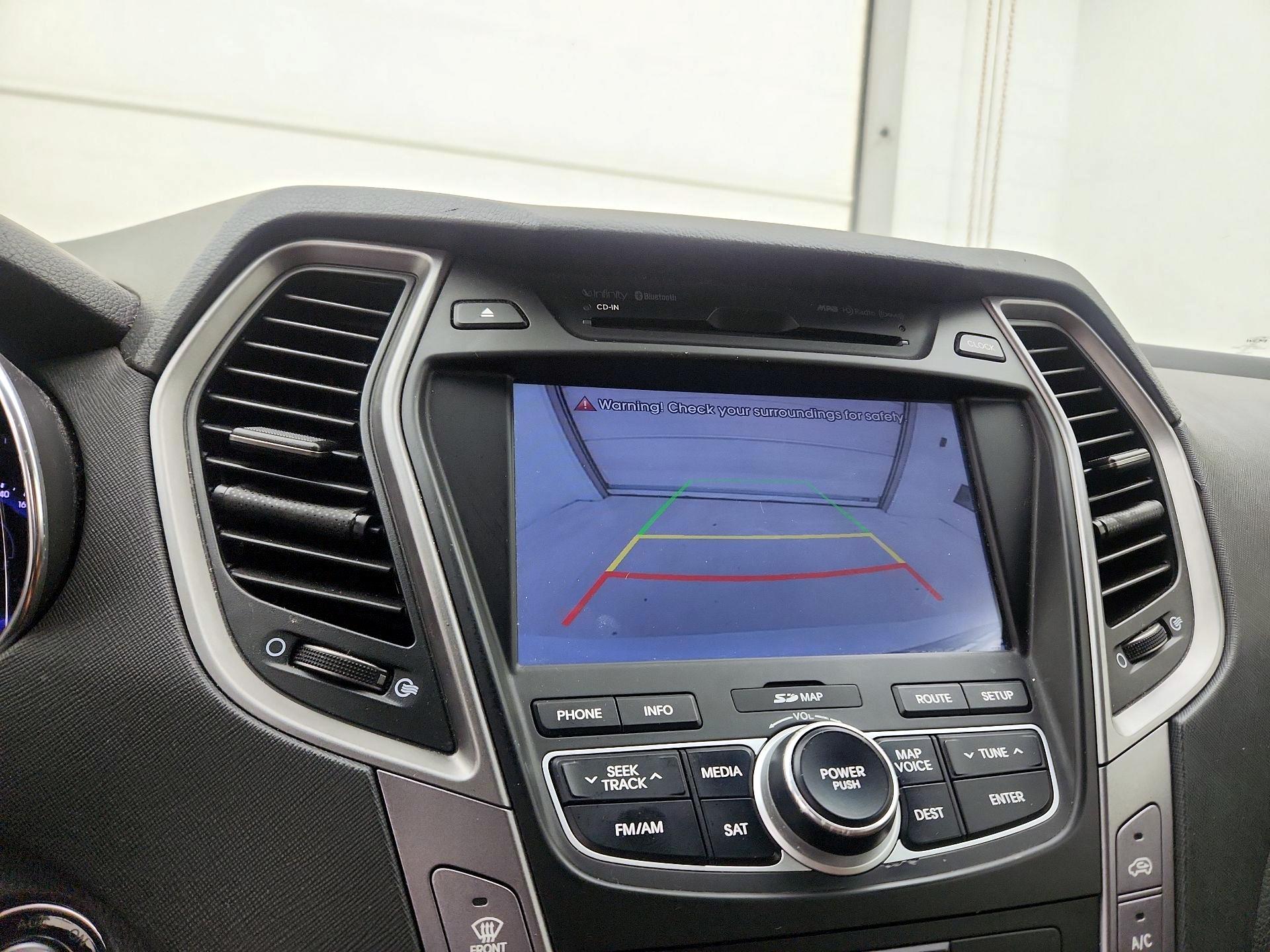 Thumbnail: 2013 Hyundai Santa Fe - 14