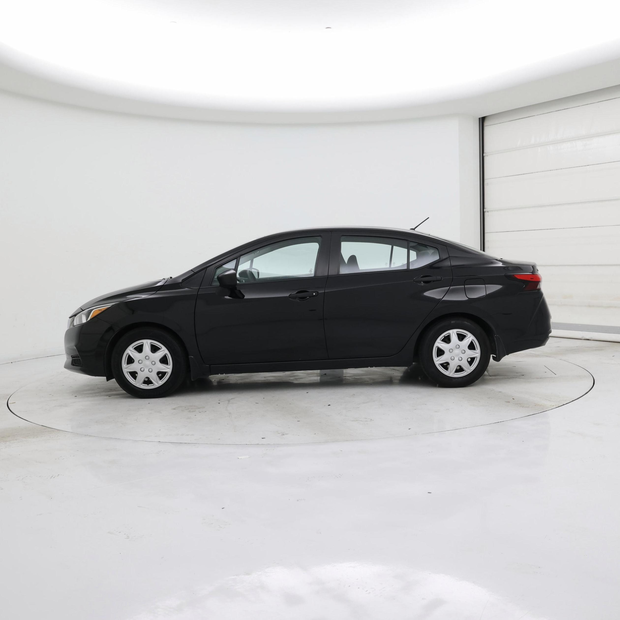 Thumbnail: 2021 Nissan Versa - 3