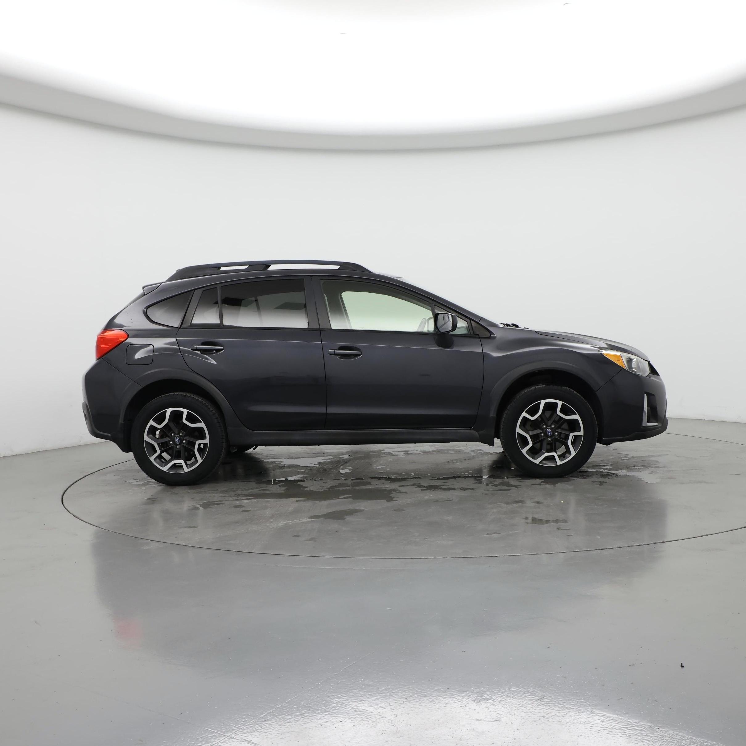 Thumbnail: 2017 Subaru Crosstrek - 7