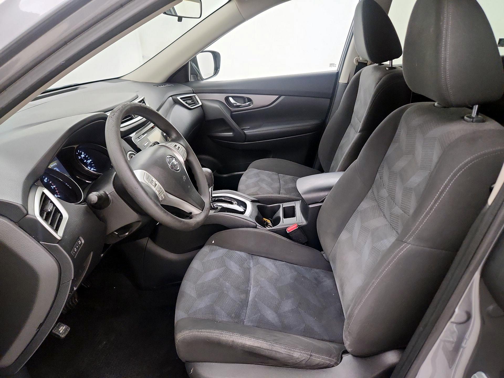 Thumbnail: 2016 Nissan Rogue - 11