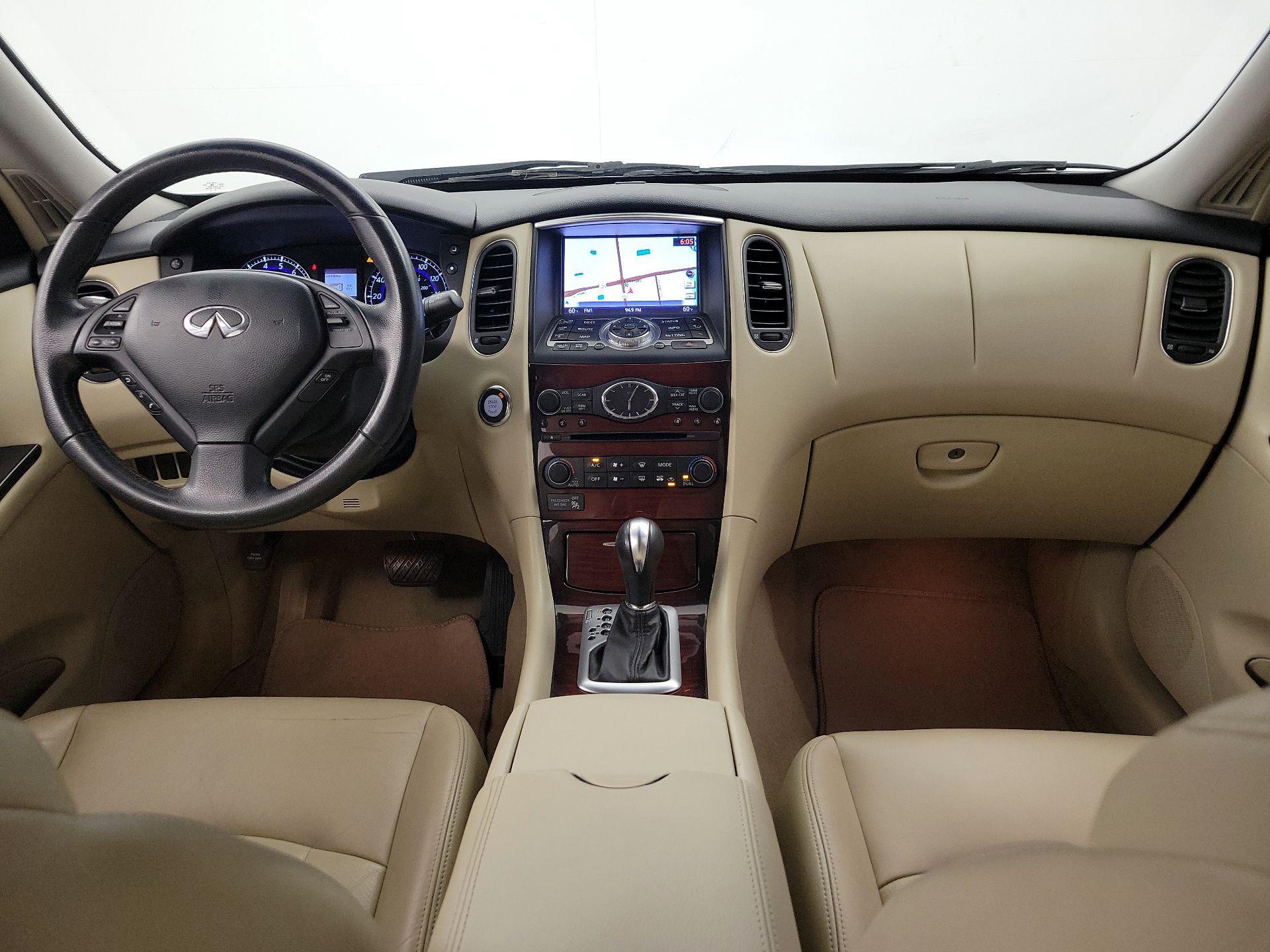 Thumbnail: 2016 INFINITI QX50 - 9